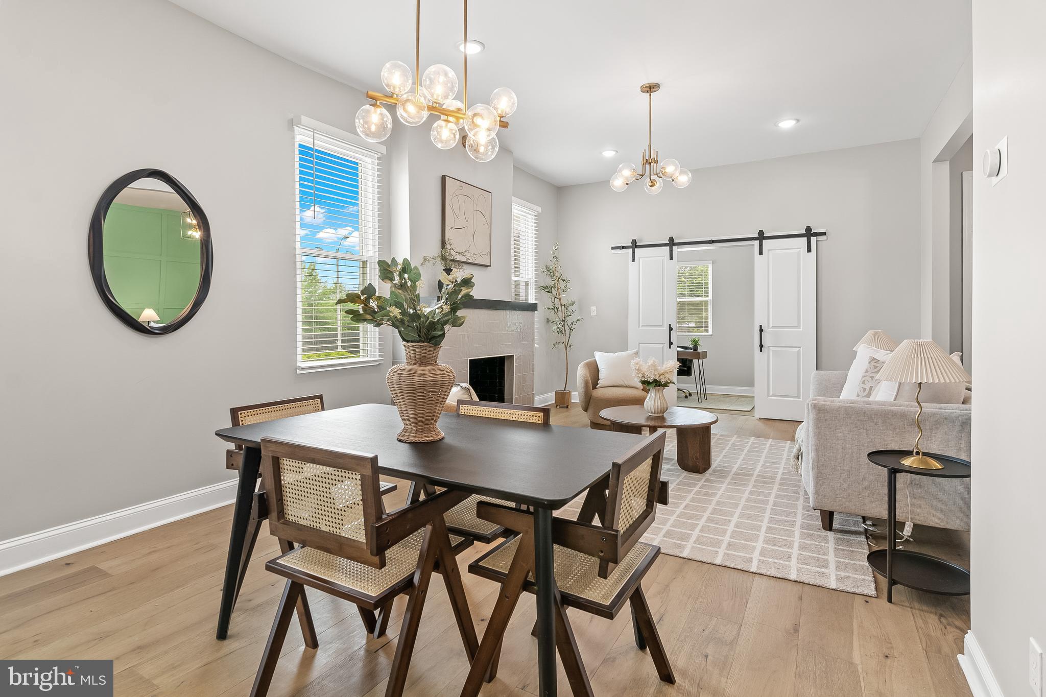 MOUNT WASHINGTON - Residential