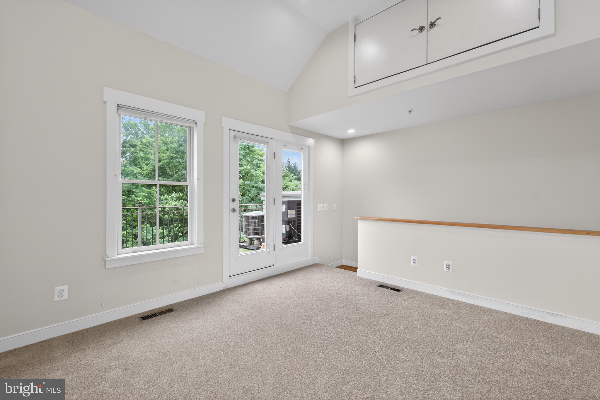FOREST GLEN PARK - Residential