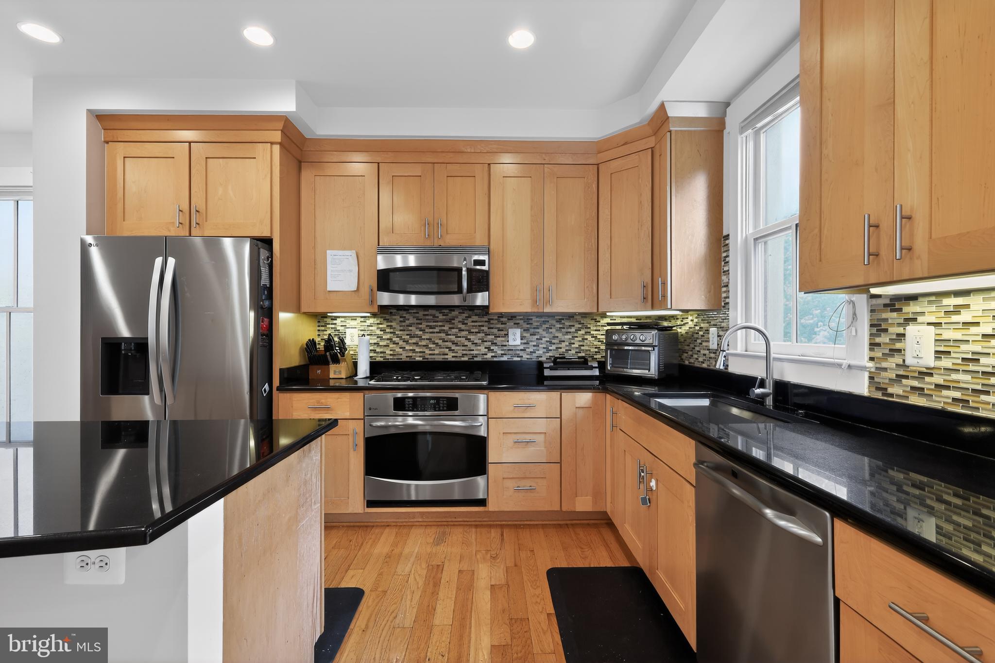 FOREST GLEN PARK - Residential