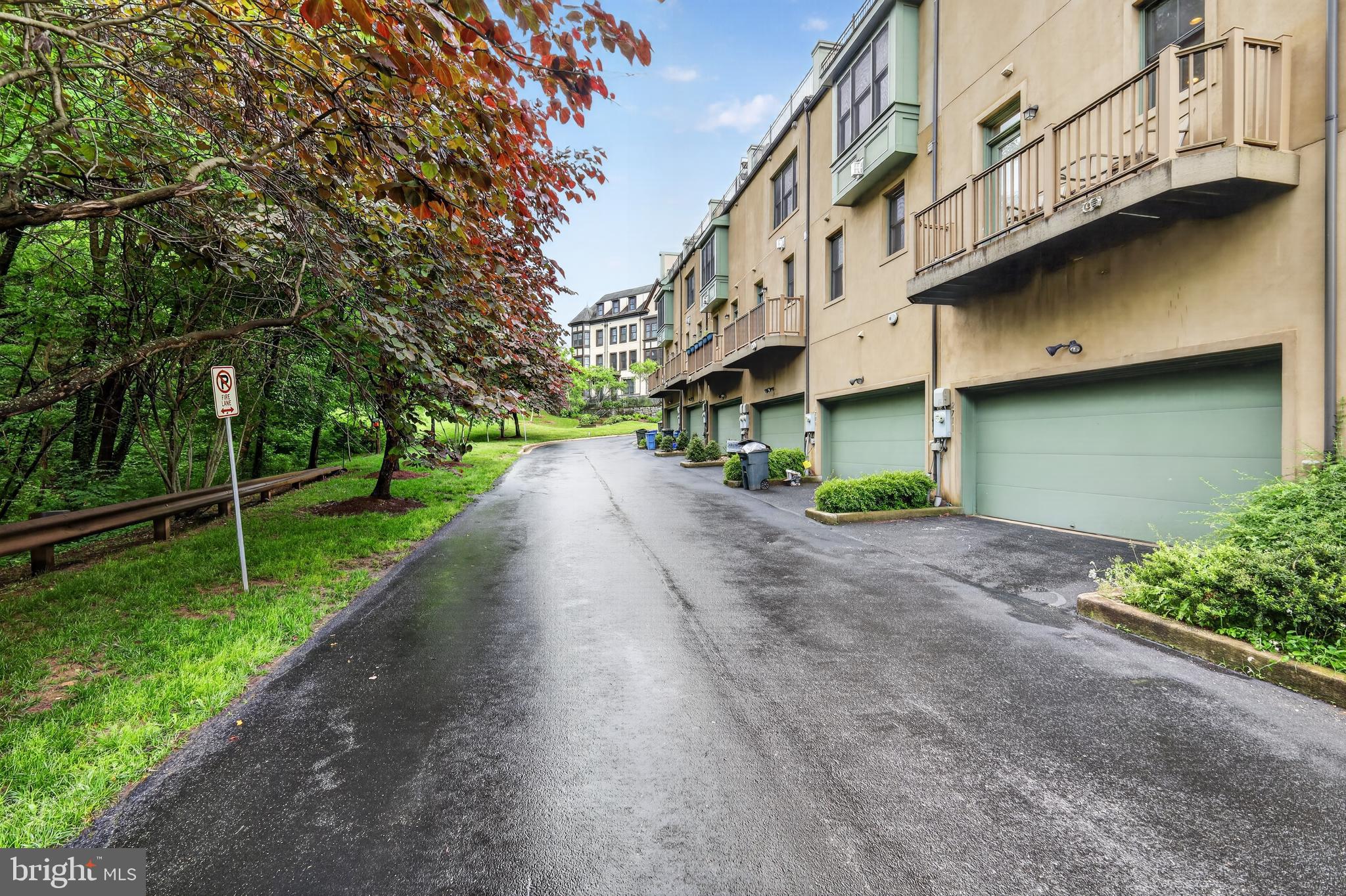 FOREST GLEN PARK - Residential
