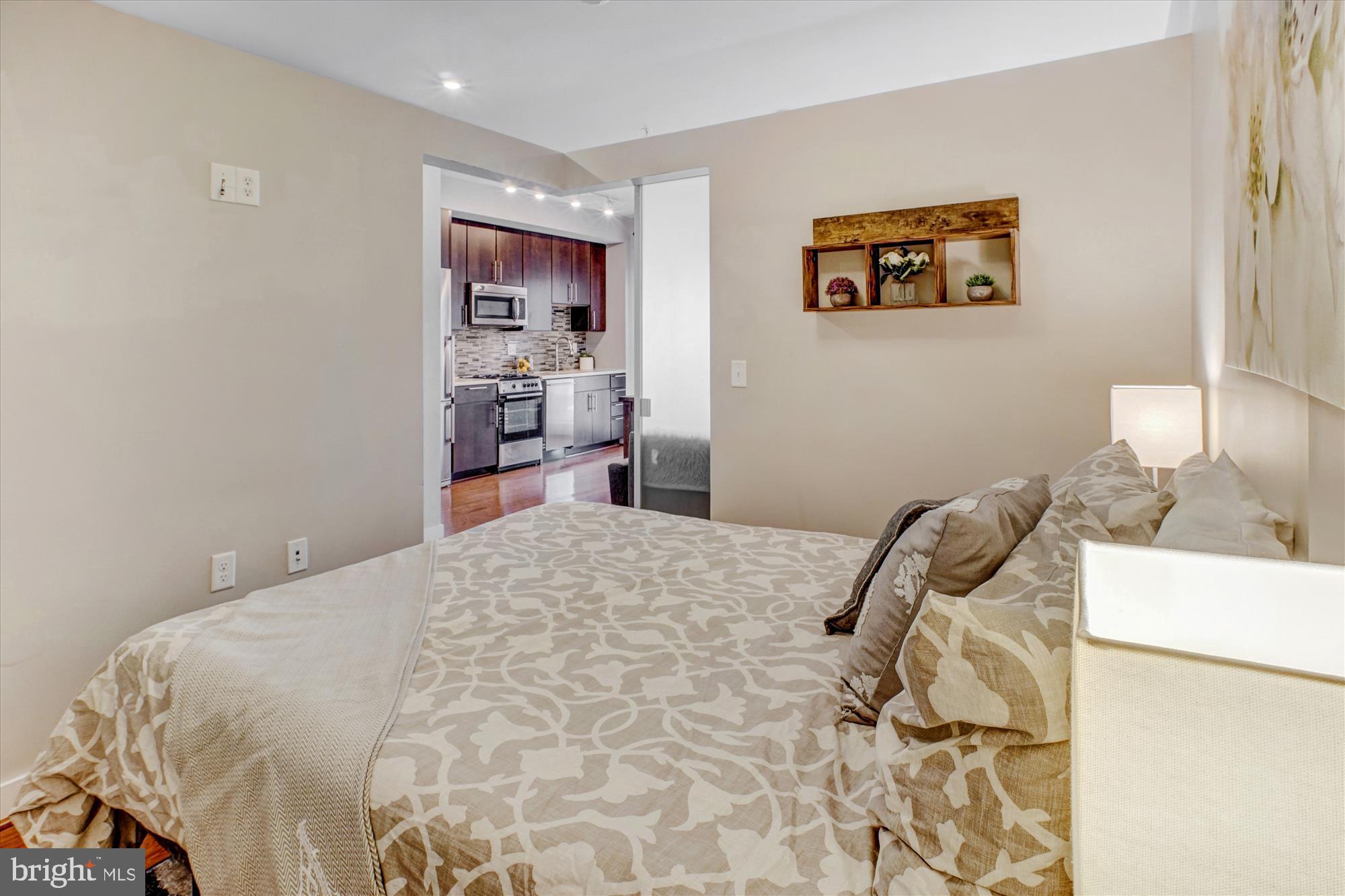 DOWNTOWN SILVER SPRING - Residential
