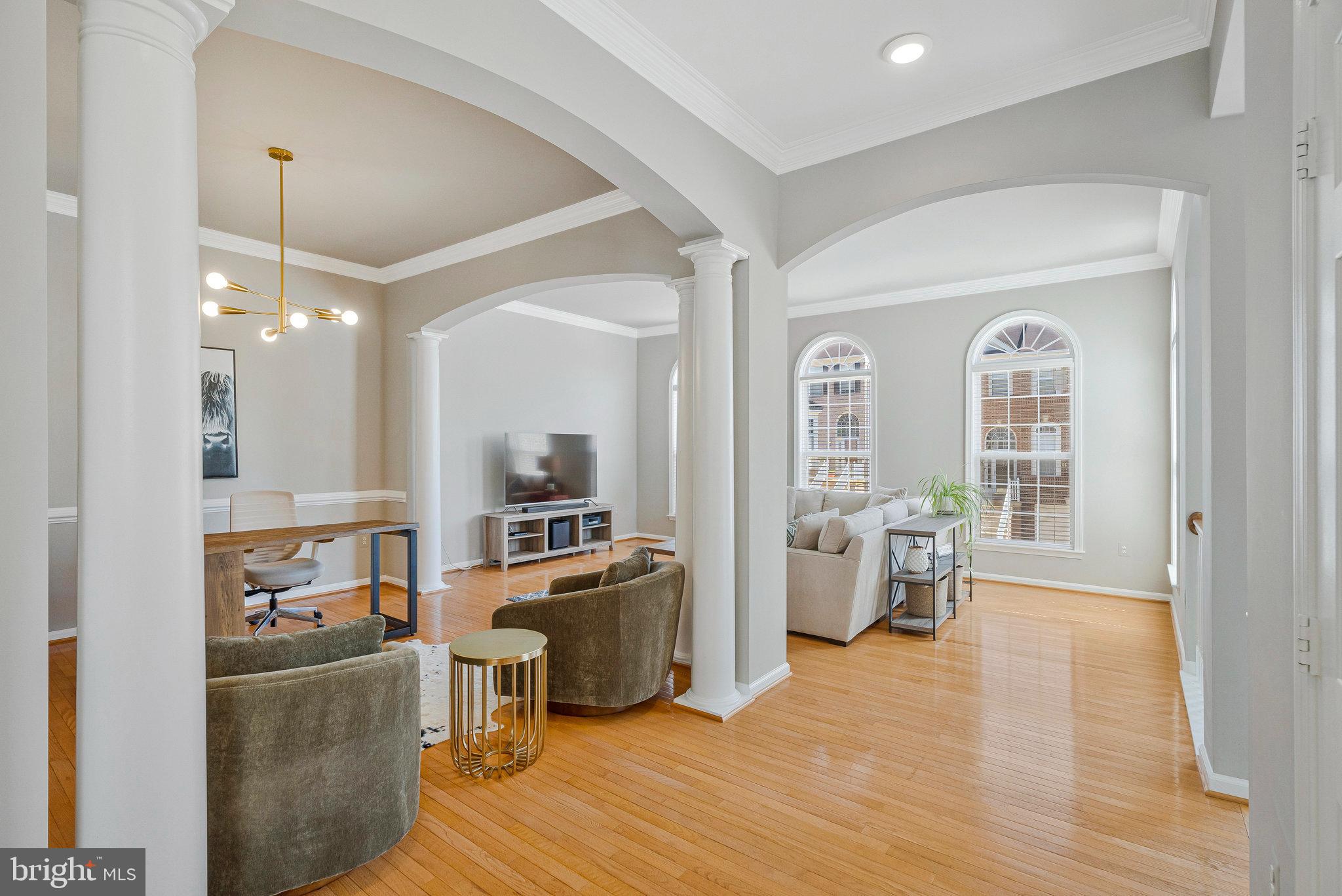 NORTHLAKE - Residential