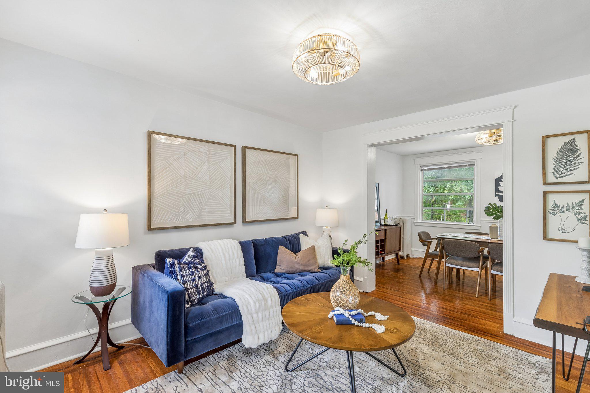 EAST FALLS - Residential