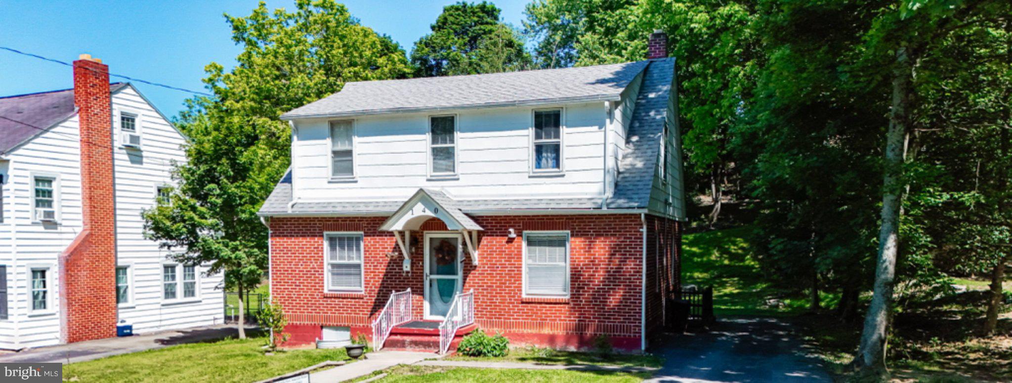 JUST REDUCED!!!  NICE HOUSE IN HOMEWOOD CONVENIENTLY LOCATED ON WHIPPOORWILL DRIVE.  PLEASE MAKE SURE THE STORM DOOR ON THE FRONT IS  SHUT TIGHT.