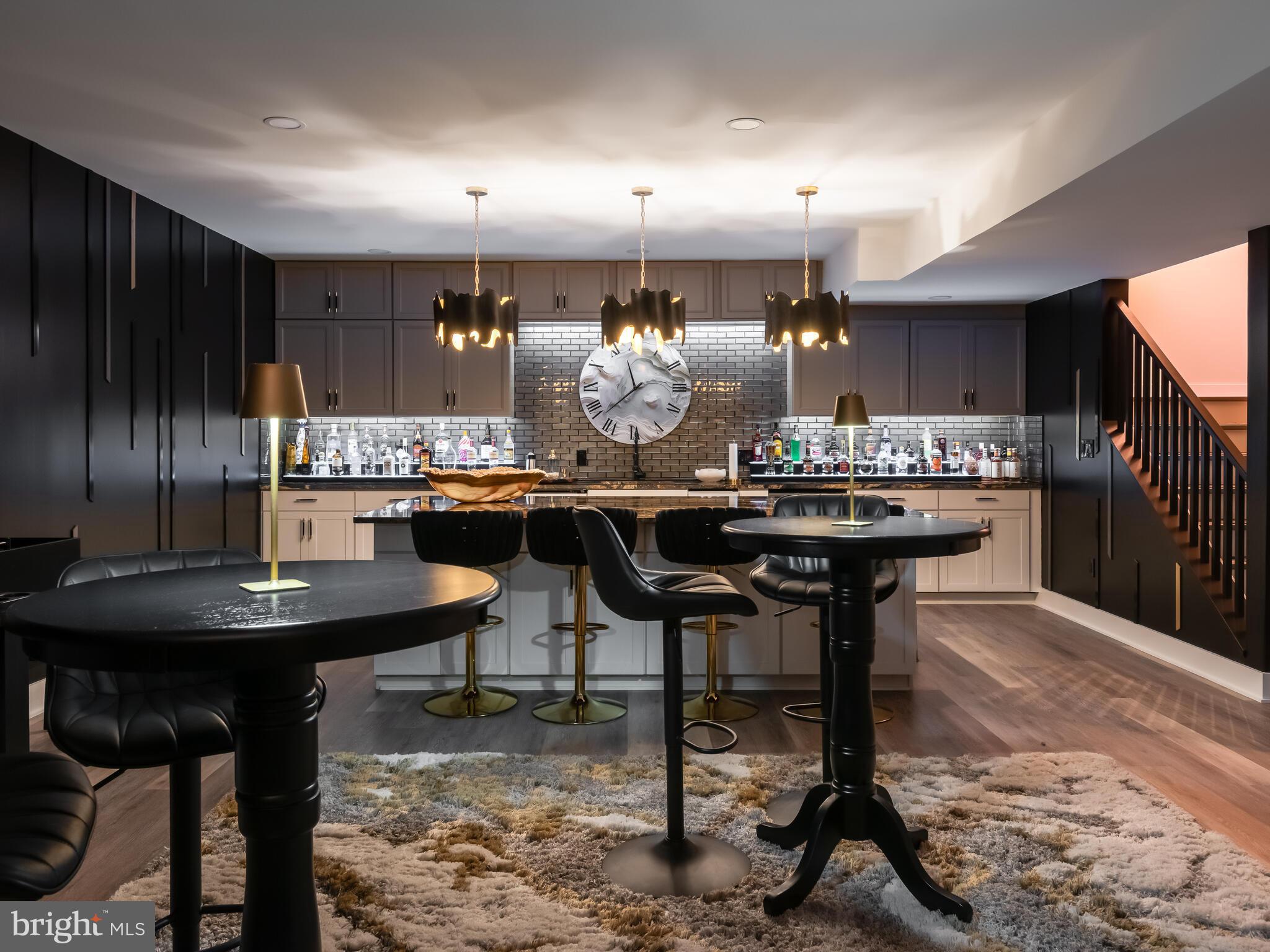 RESERVE AT CENTER SQUARE - Residential