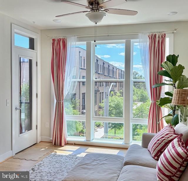 RESTON STATION - Residential