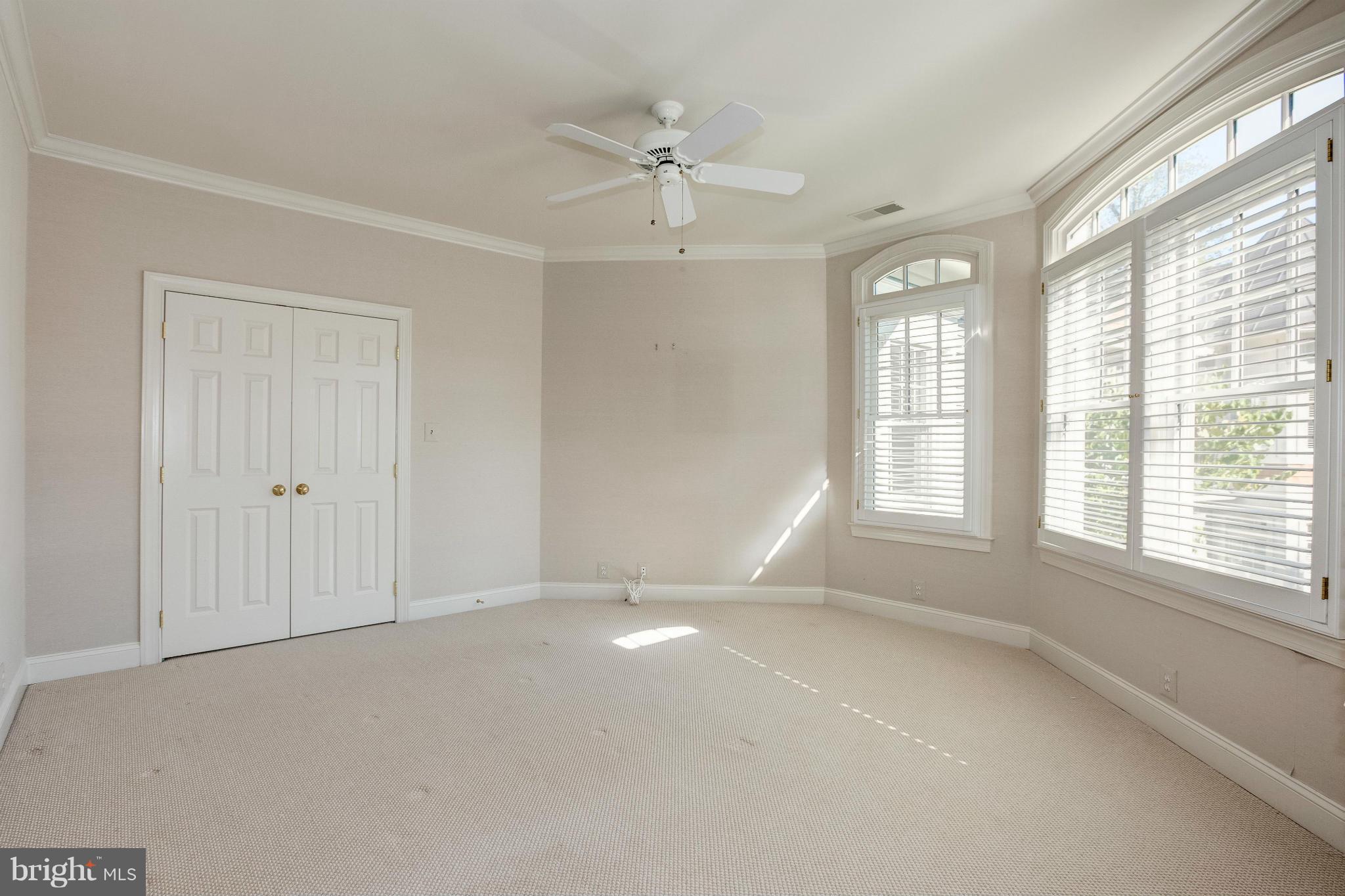 WOODMONT - Residential
