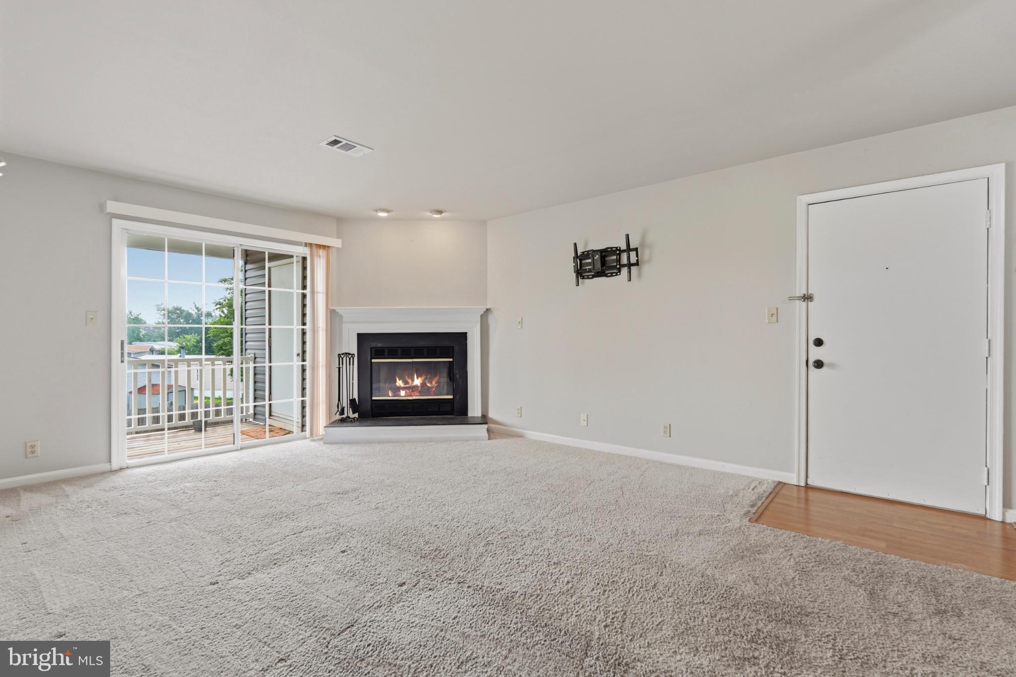 SUNNINGDALE MEADOWS - Residential