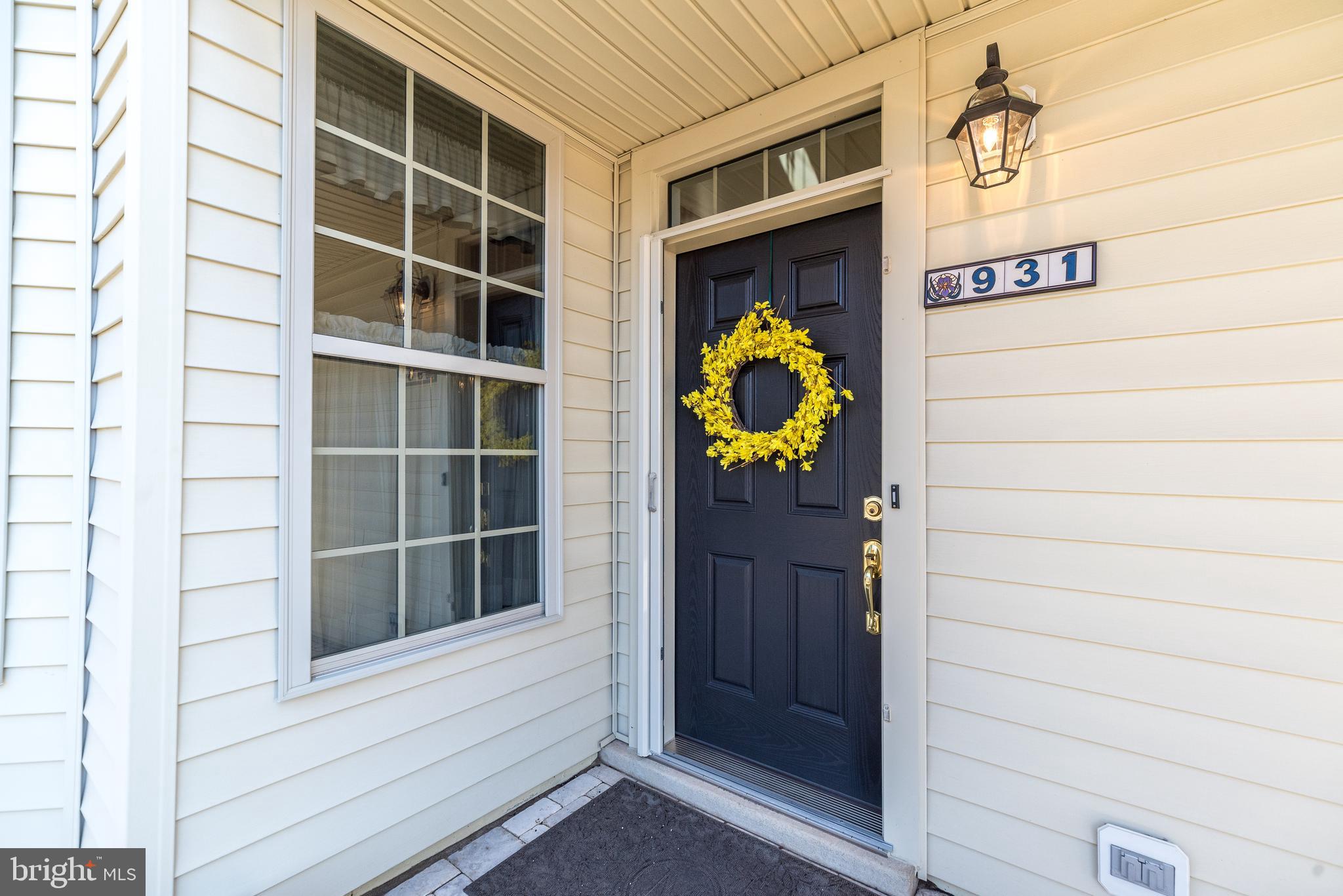 HERITAGE CR ESTS - Residential