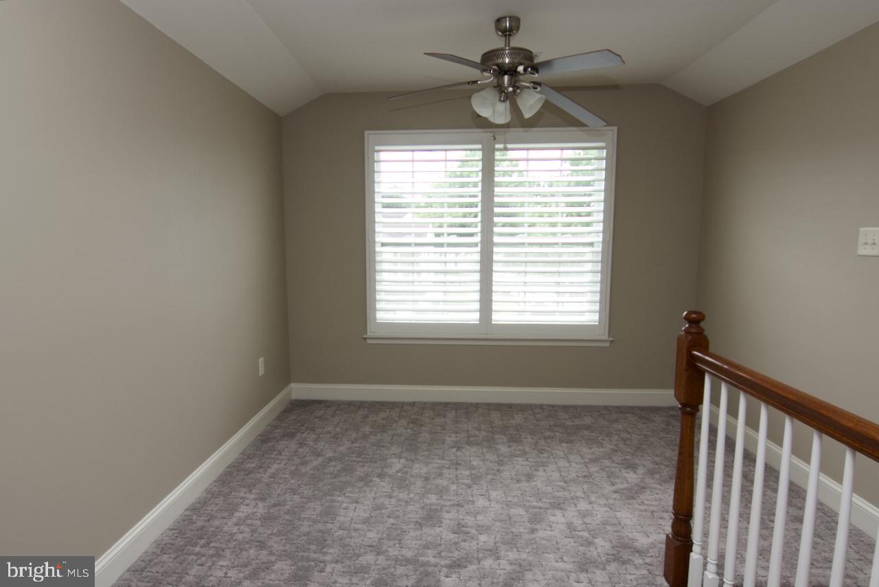 VLG AT MAIDENCREEK - Residential