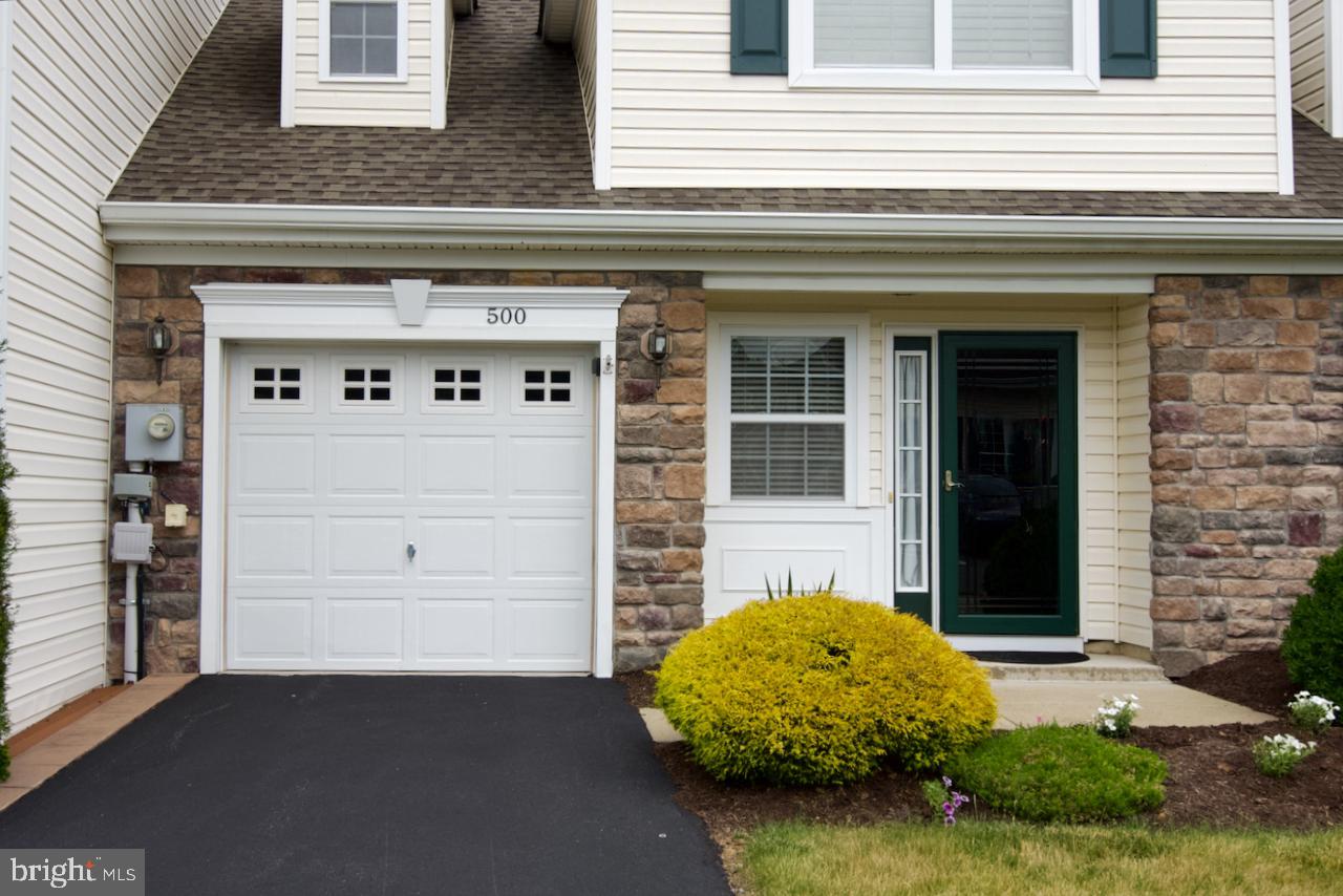 VLG AT MAIDENCREEK - Residential