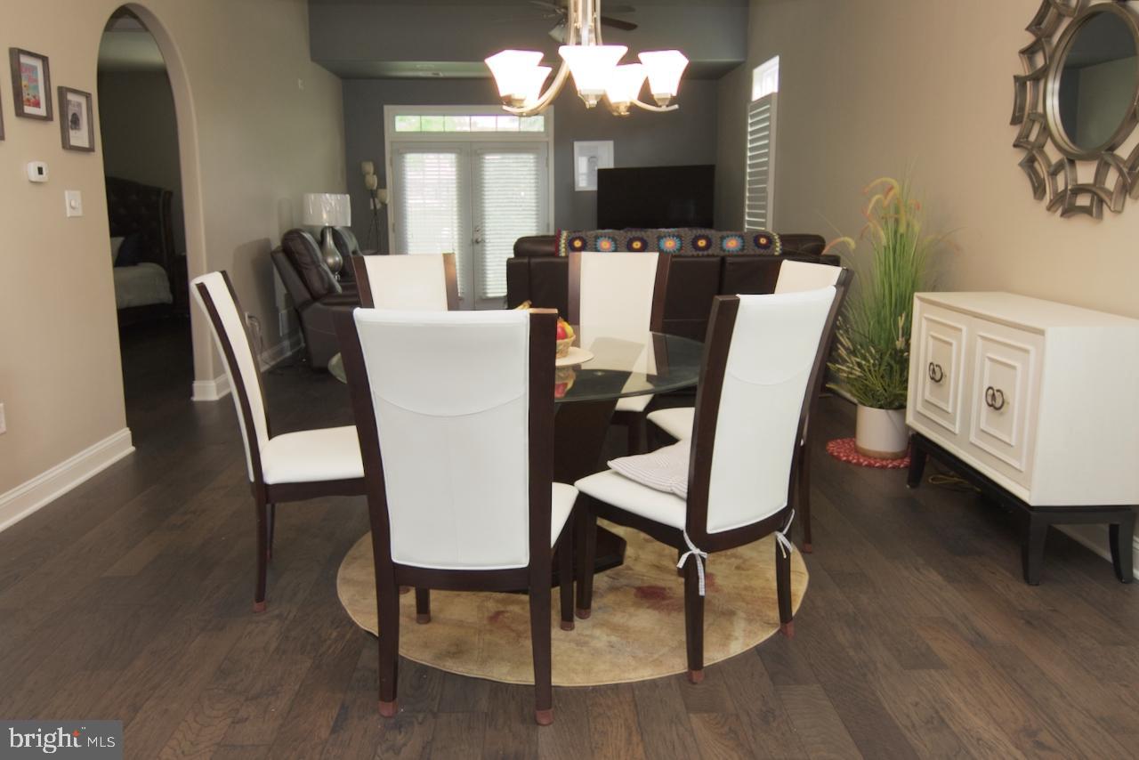 VLG AT MAIDENCREEK - Residential