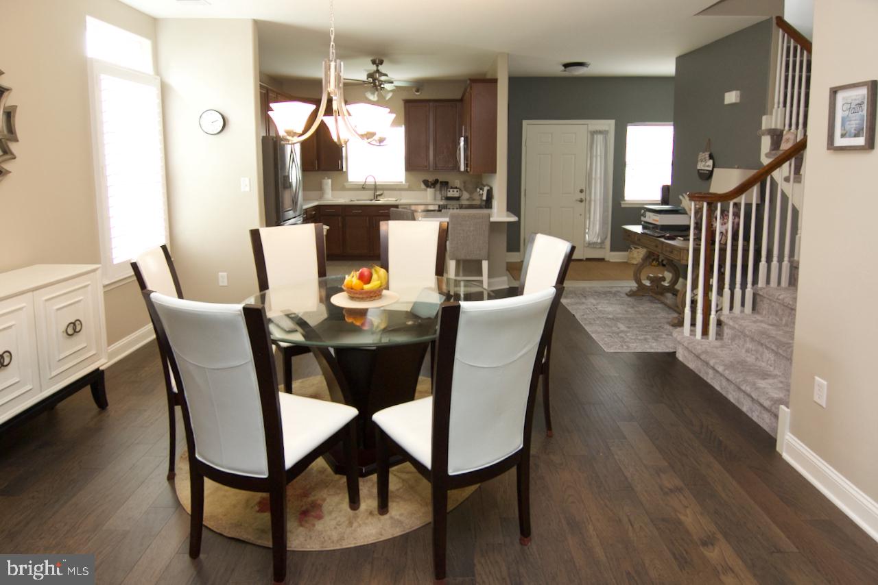VLG AT MAIDENCREEK - Residential