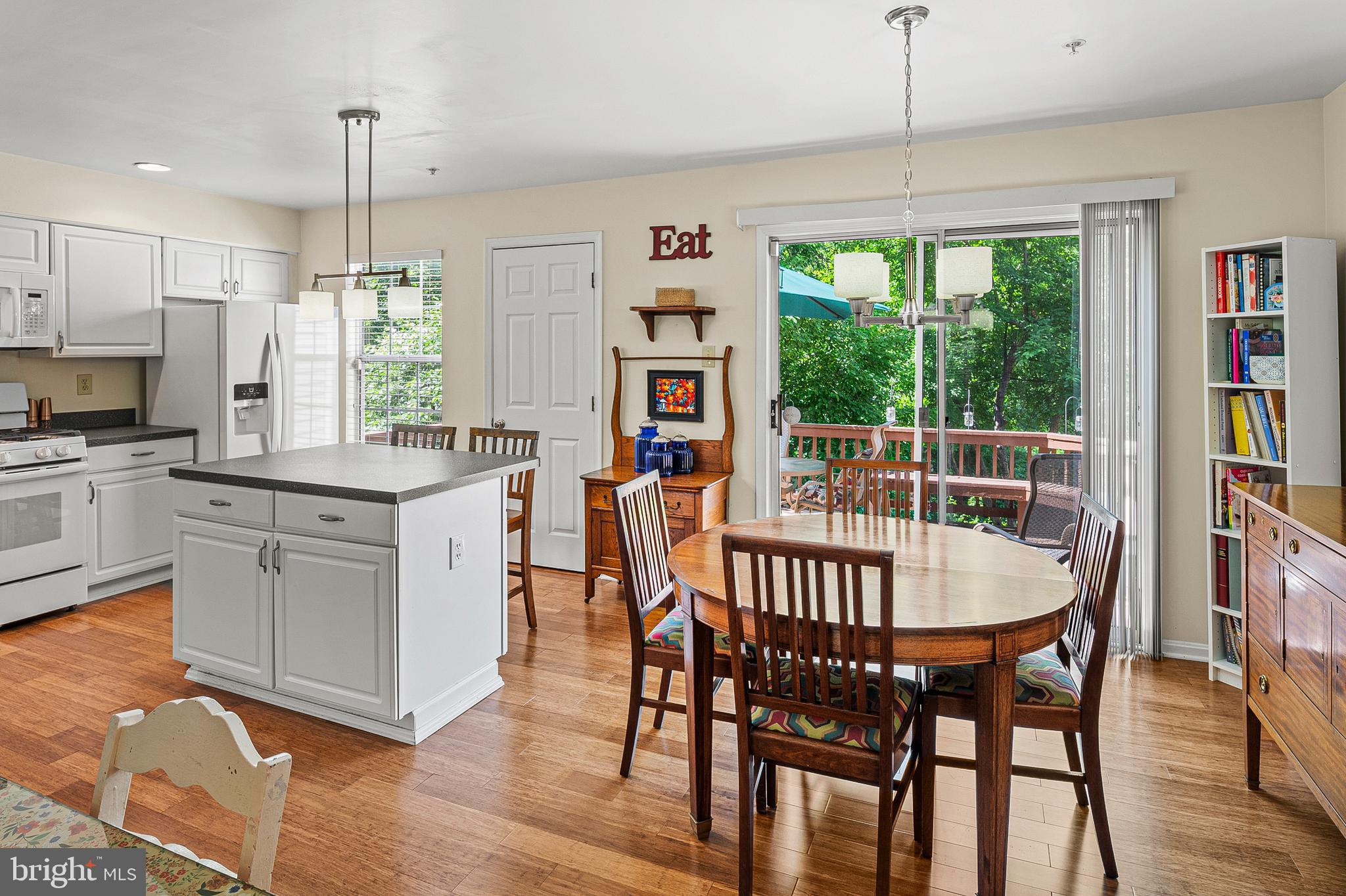 VILLAGE OF HICKORY RIDGE - Residential