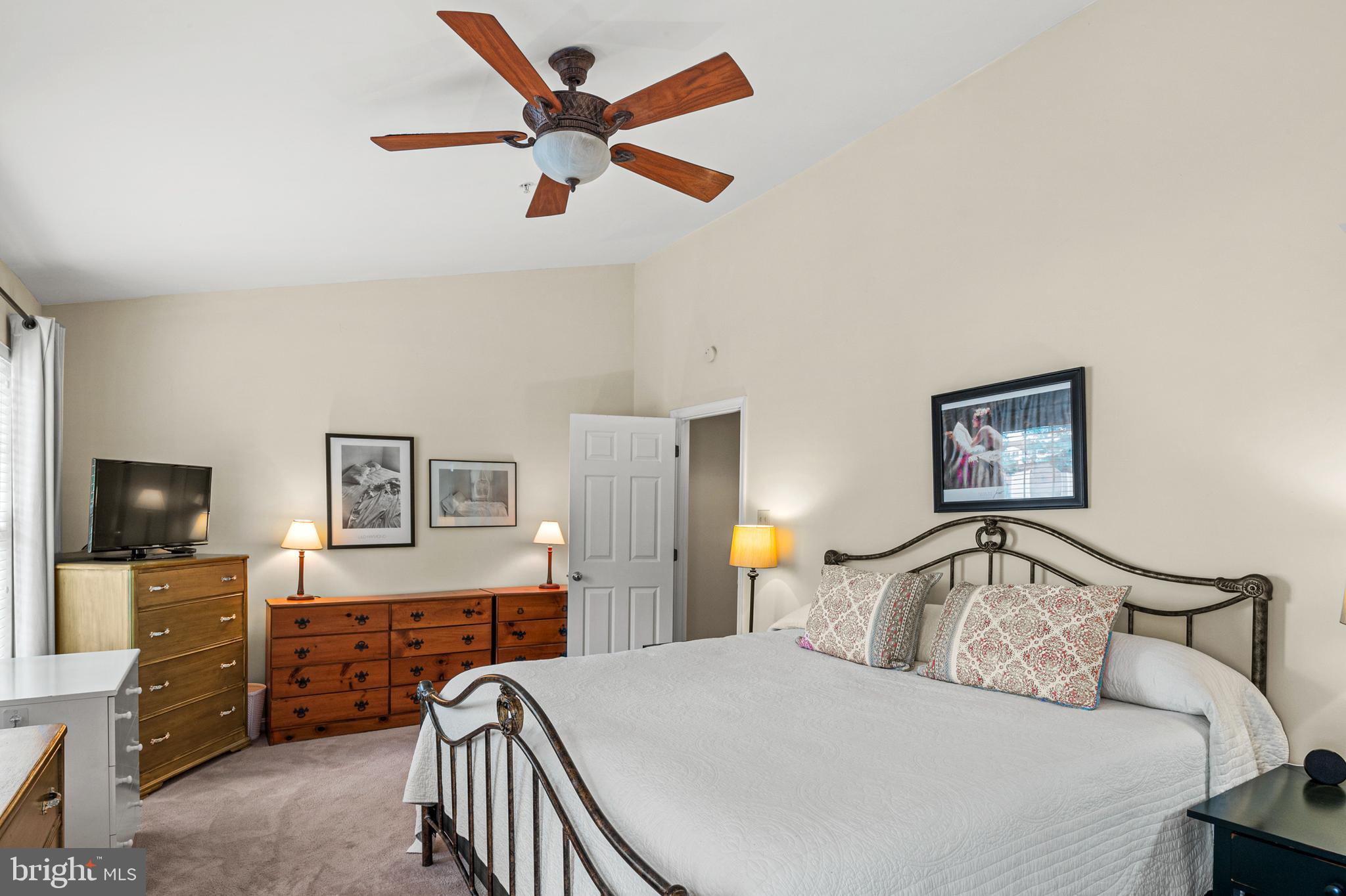 VILLAGE OF HICKORY RIDGE - Residential