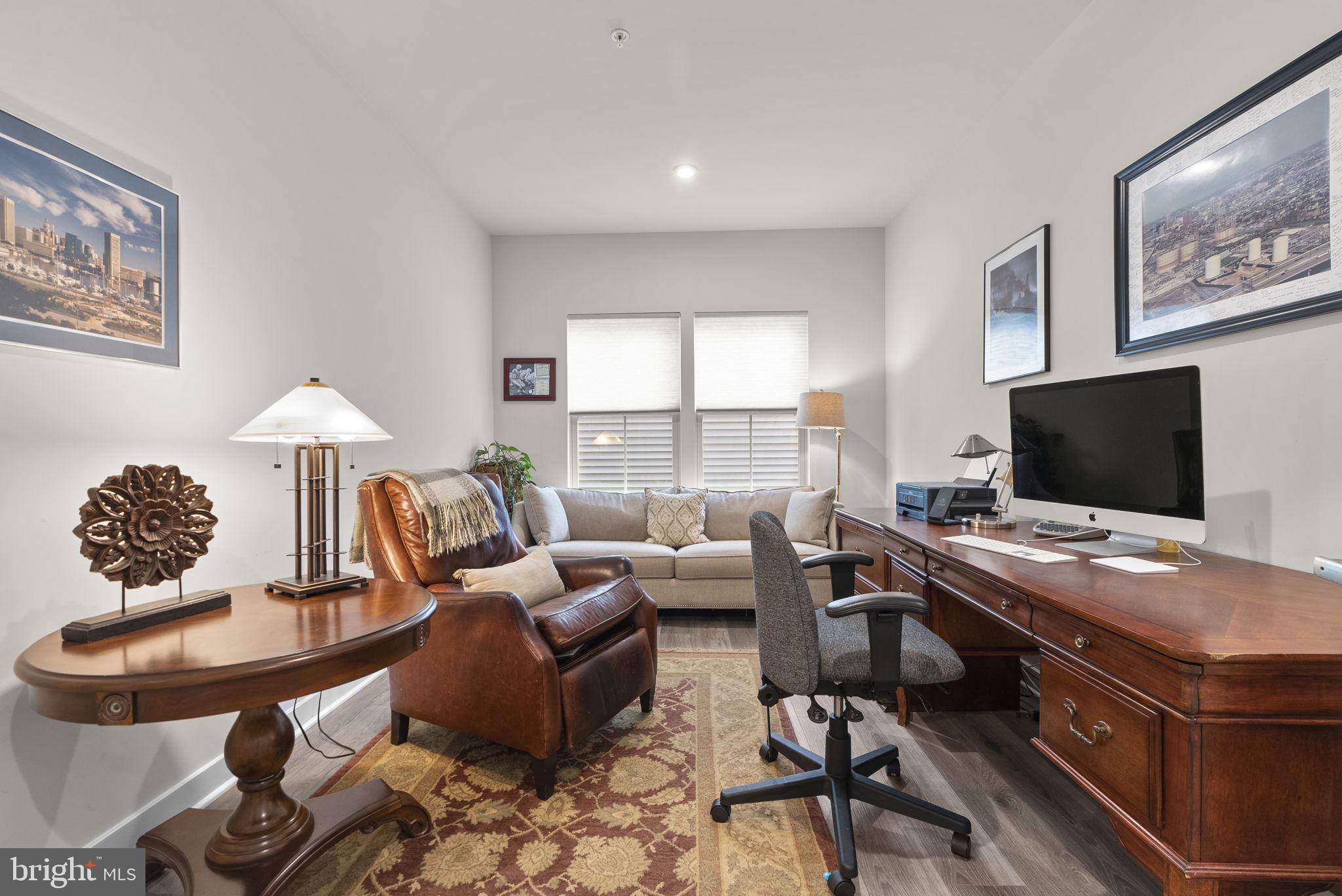 LAKE LINGANORE - Residential