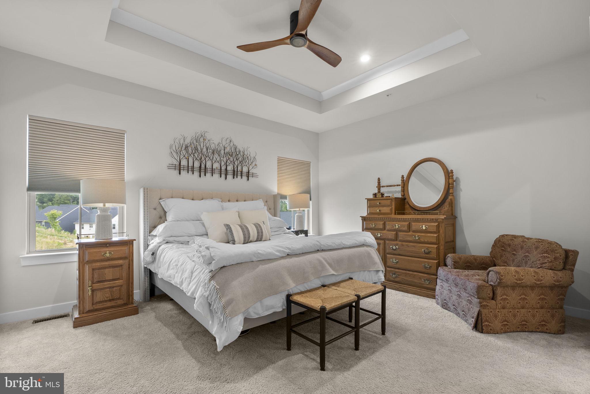 LAKE LINGANORE - Residential