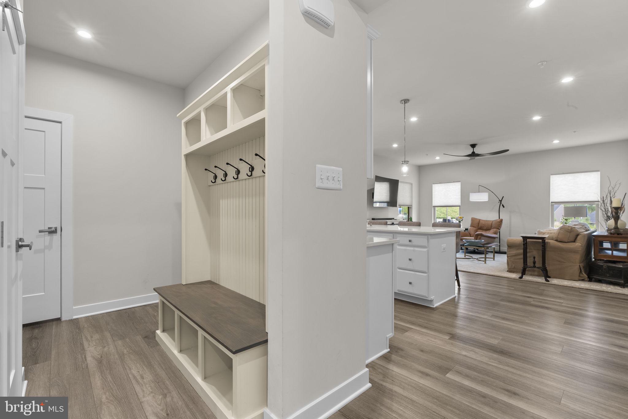 LAKE LINGANORE - Residential
