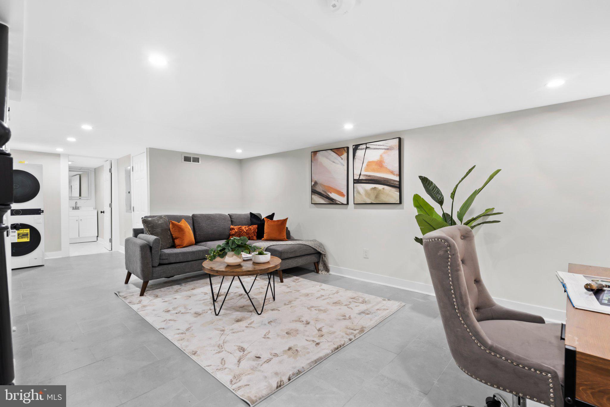 MEDIA - Residential