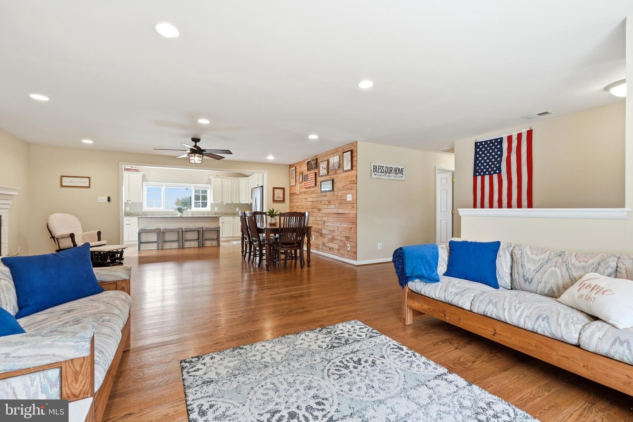 PLEASANT HEIGHTS - Residential