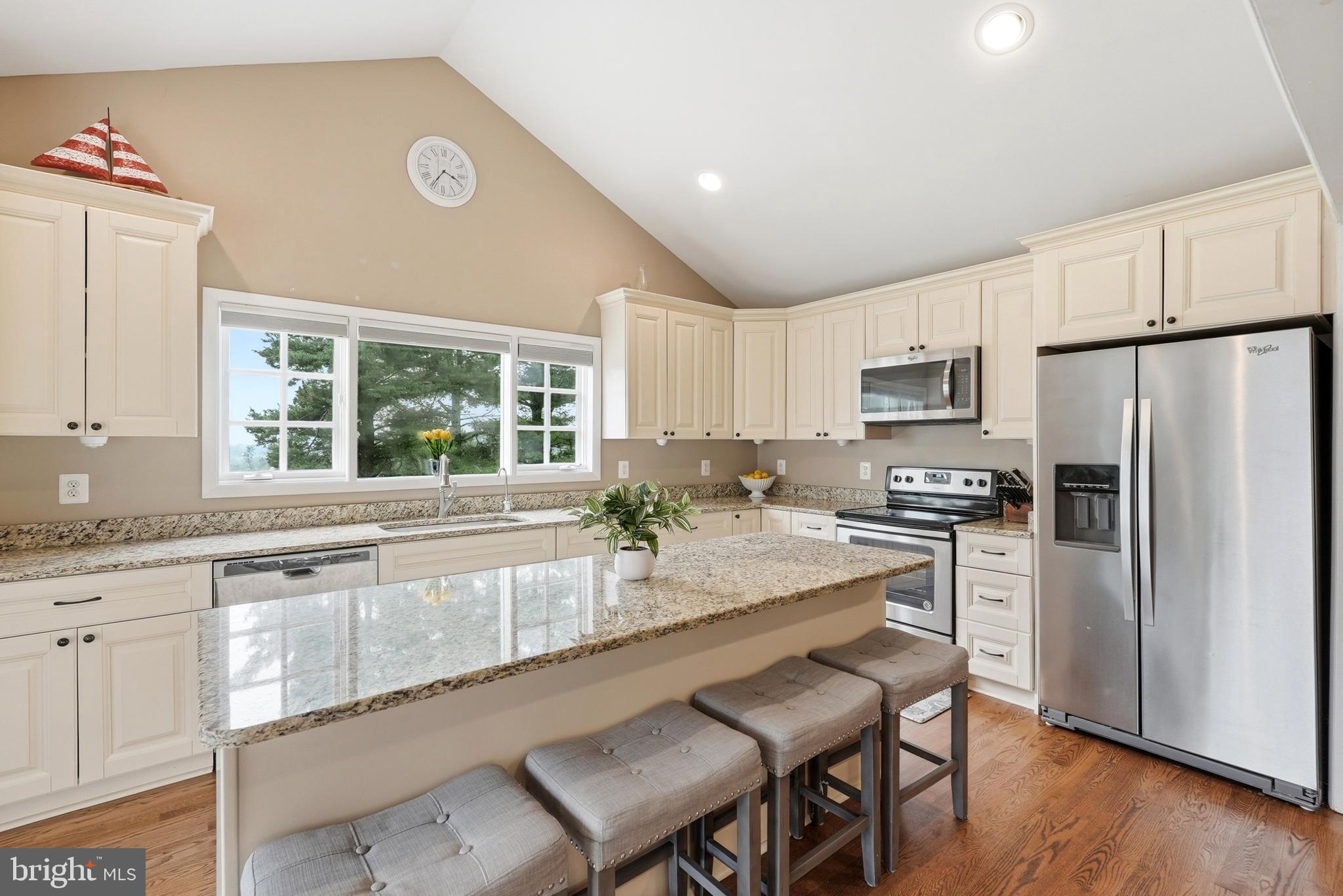PLEASANT HEIGHTS - Residential