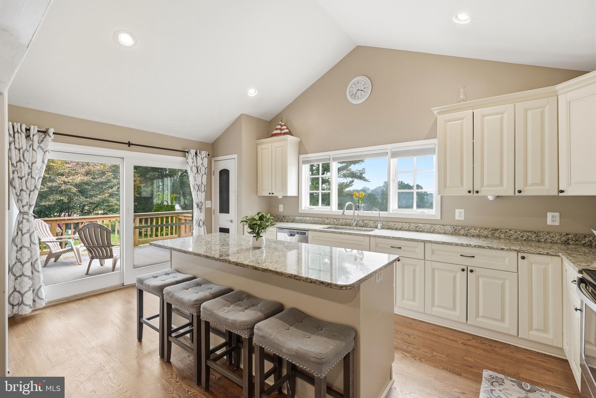 PLEASANT HEIGHTS - Residential