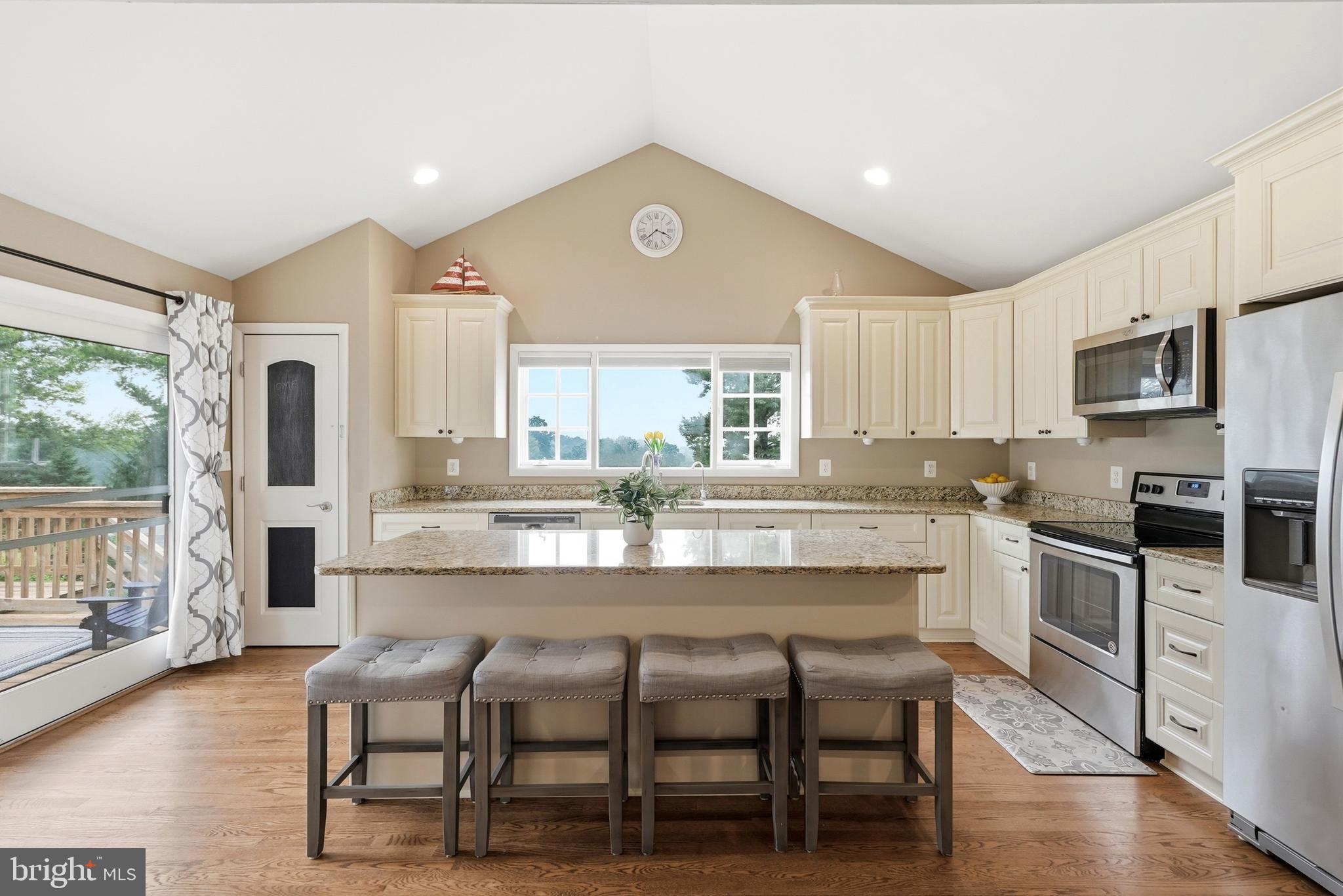 PLEASANT HEIGHTS - Residential