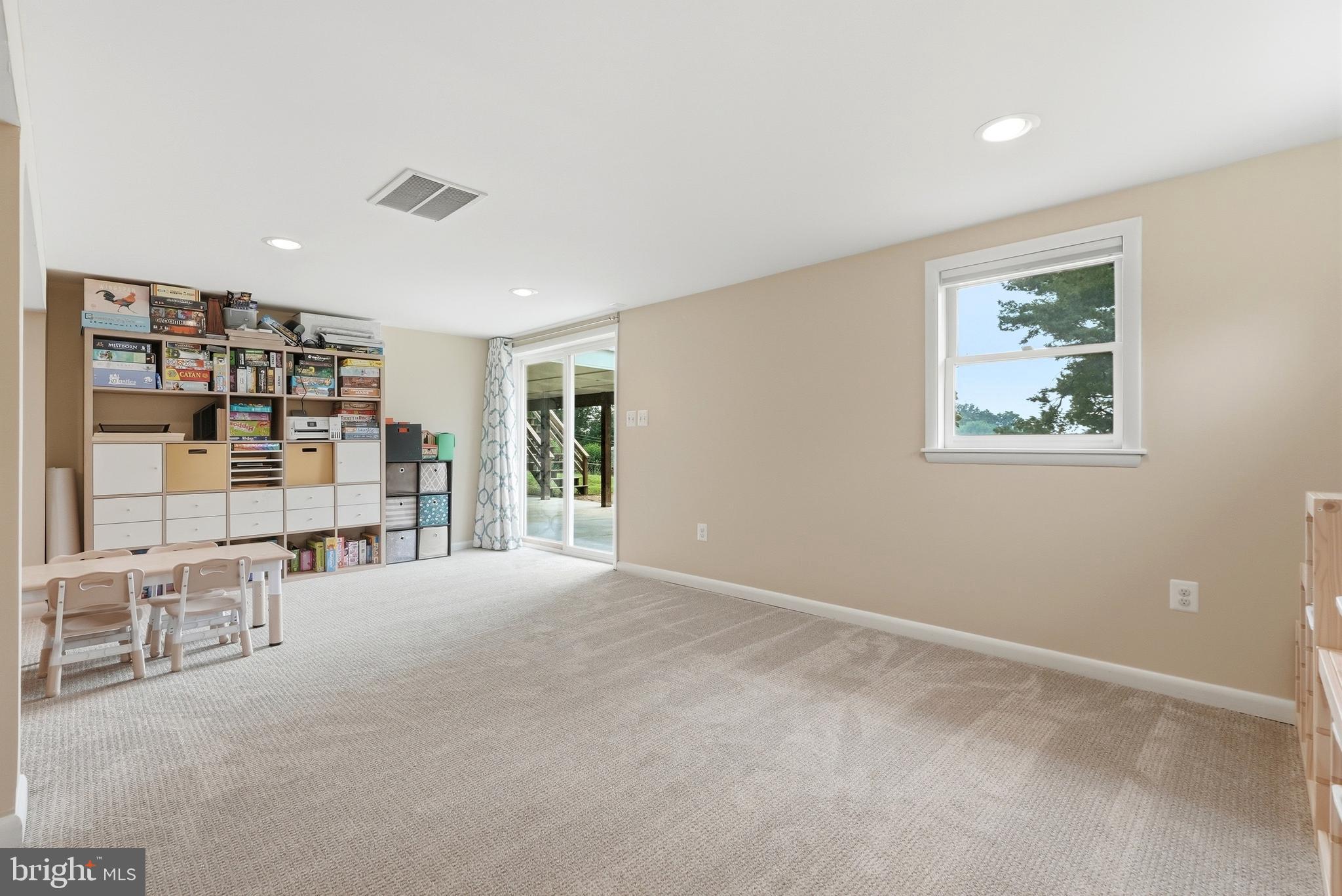 PLEASANT HEIGHTS - Residential