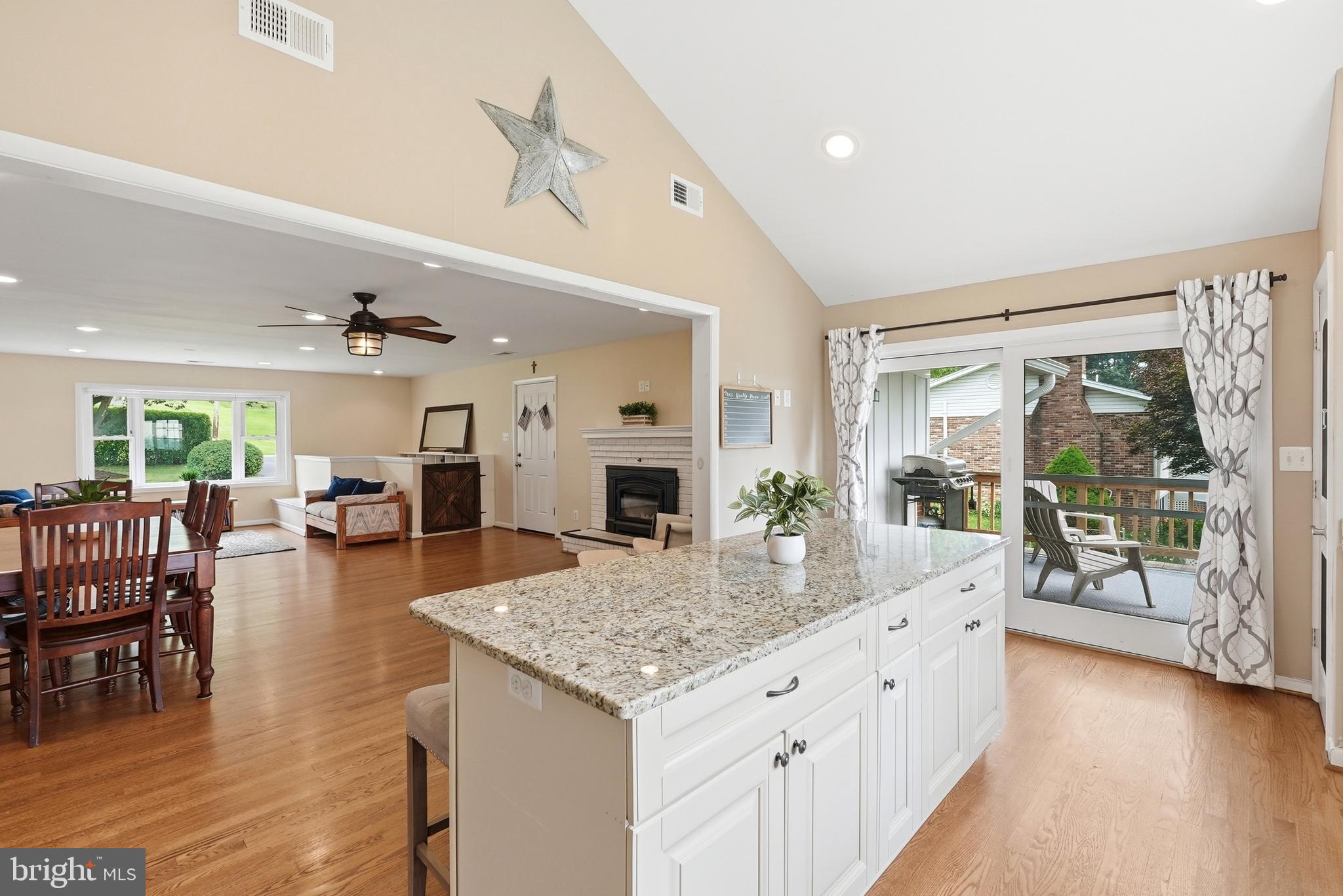 PLEASANT HEIGHTS - Residential