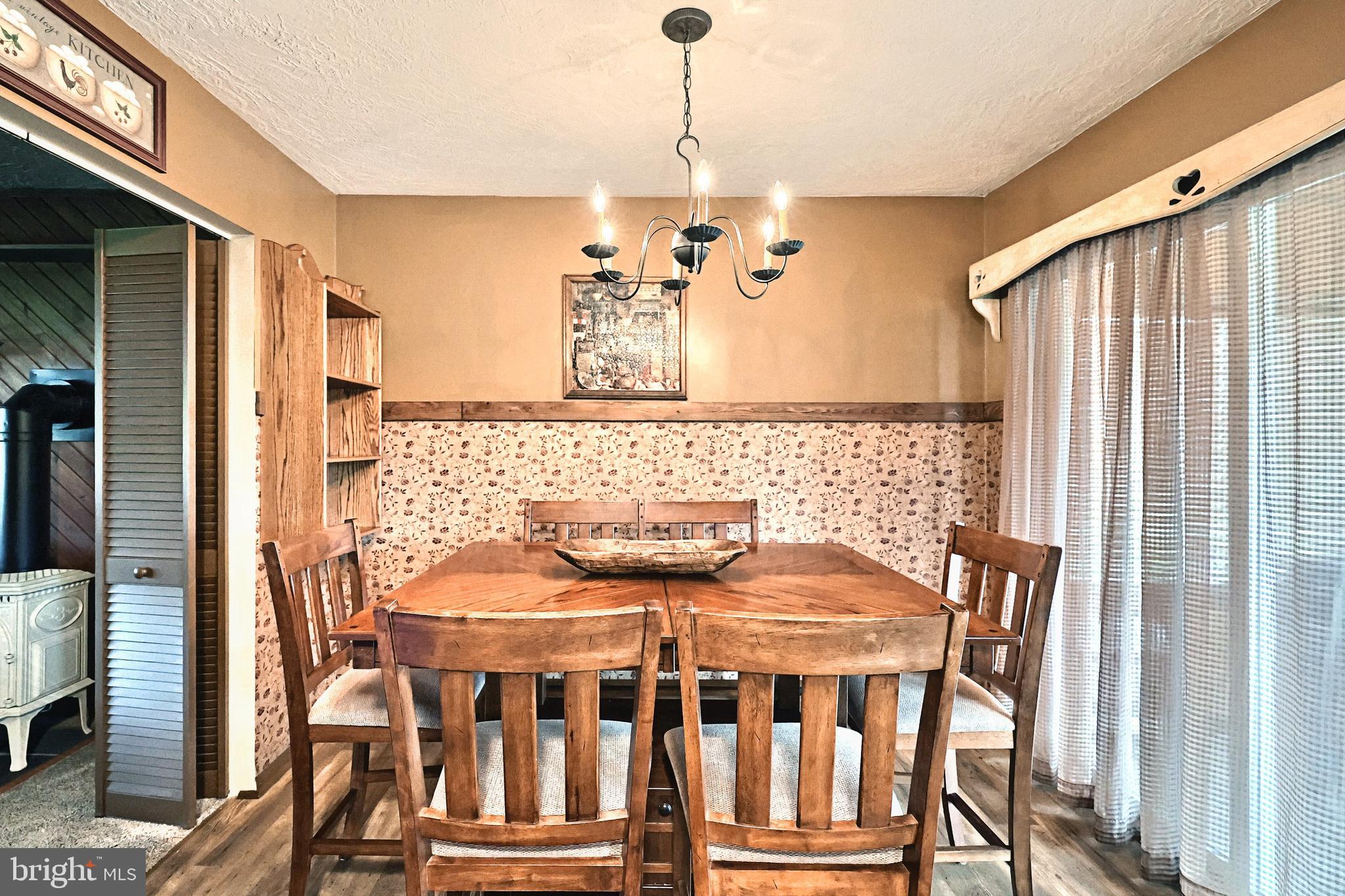 OXFORD ESTATES - Residential