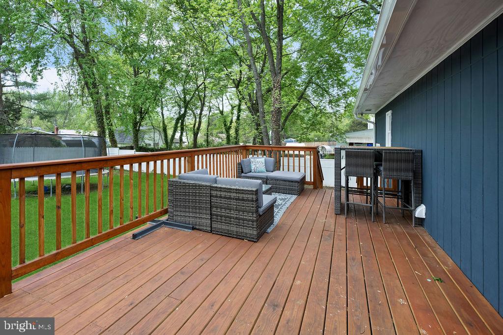 HYNESBORO PARK - Residential