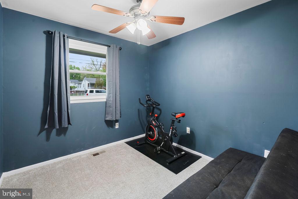 HYNESBORO PARK - Residential