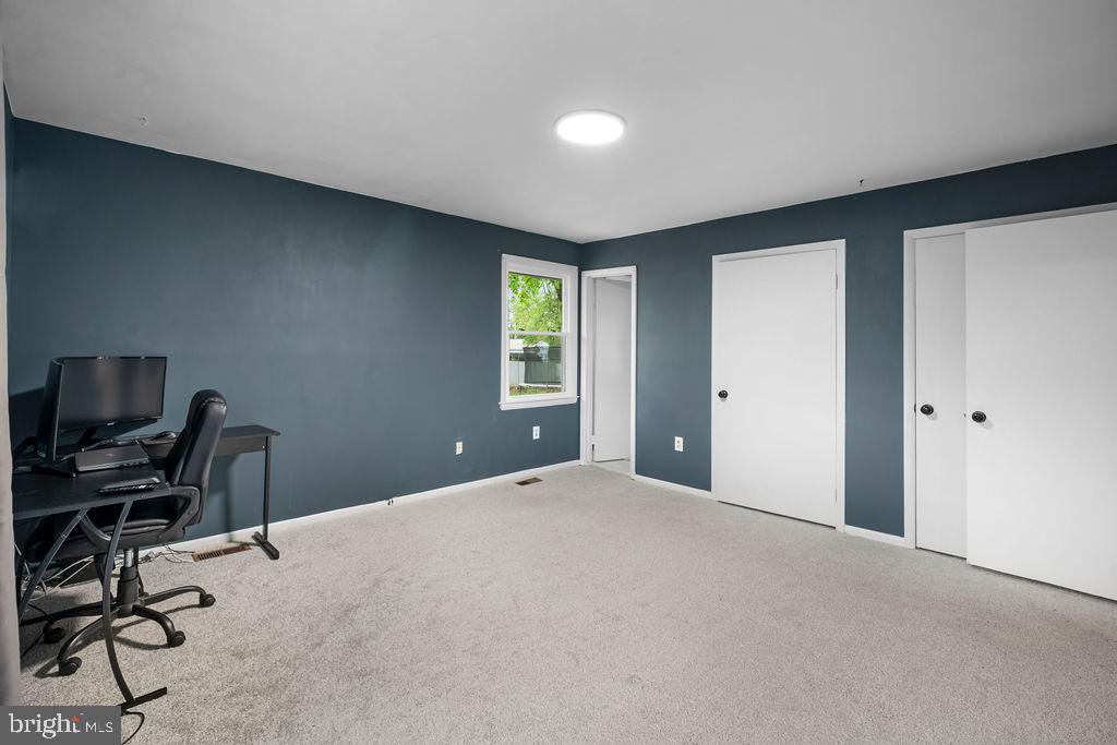 HYNESBORO PARK - Residential