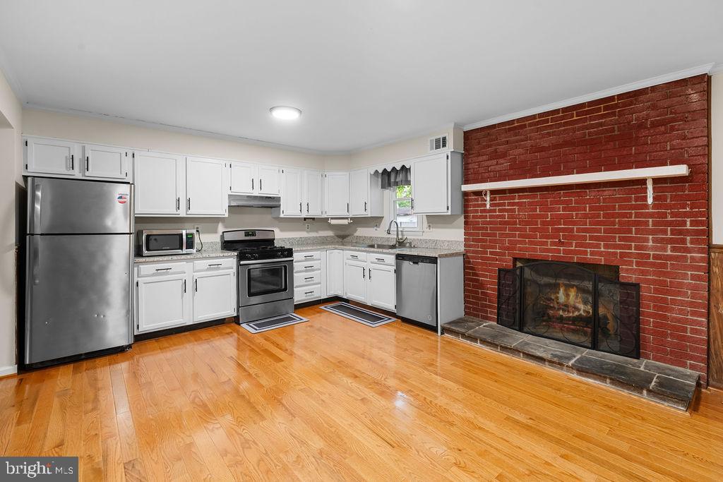 HYNESBORO PARK - Residential