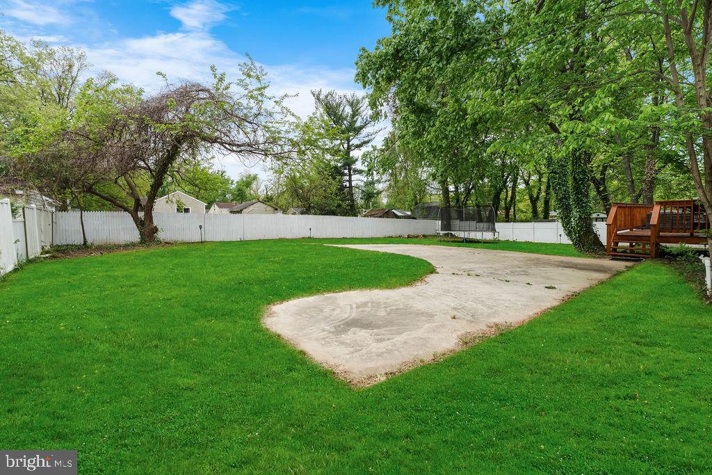 HYNESBORO PARK - Residential