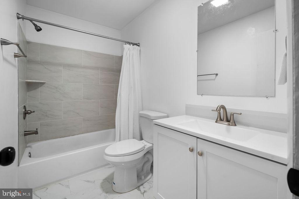 HYNESBORO PARK - Residential