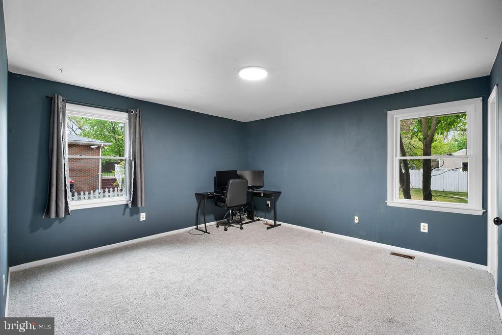 HYNESBORO PARK - Residential