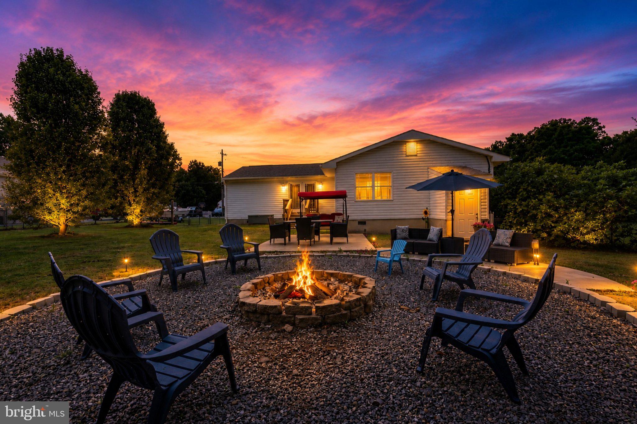 NORTH POINT VILLAGE - Residential