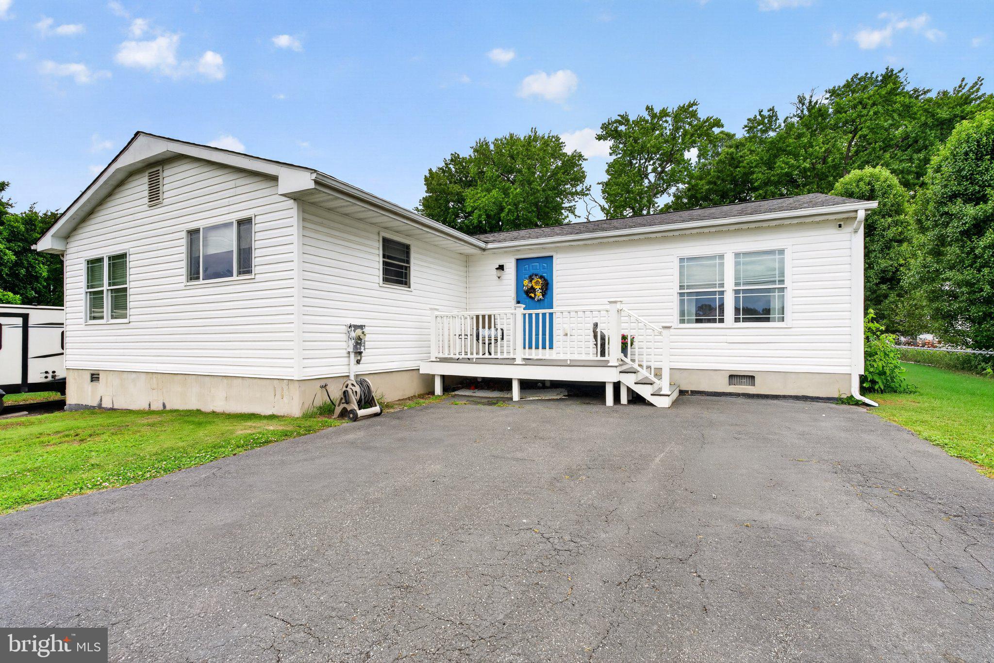 NORTH POINT VILLAGE - Residential