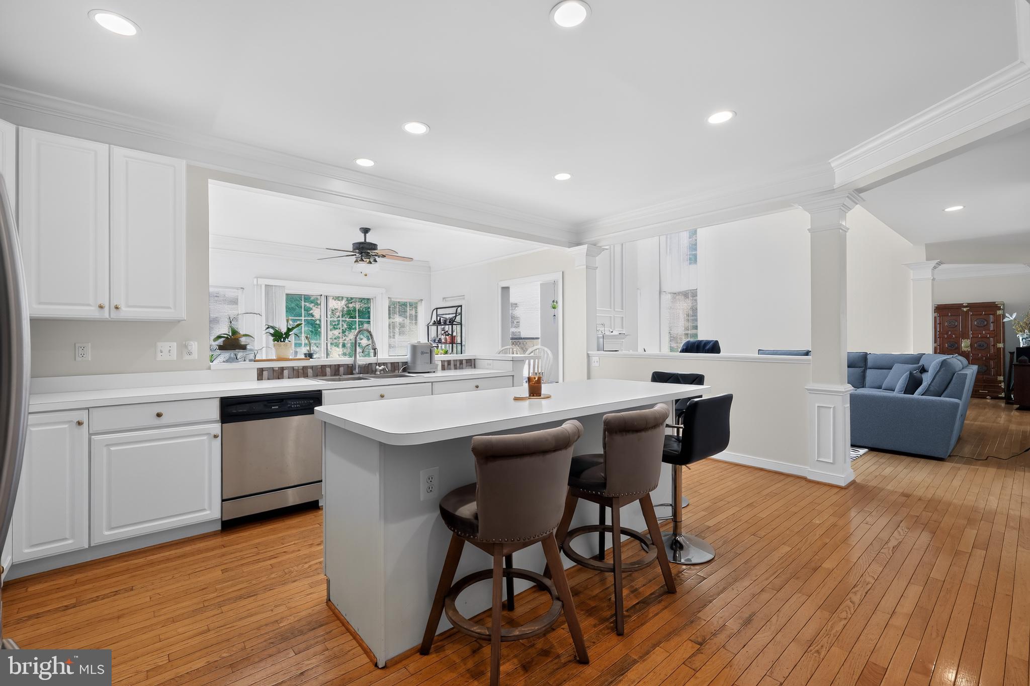 NORTH SHERWOOD FOREST - Residential
