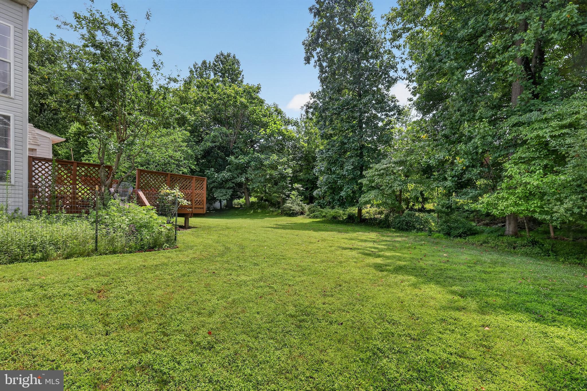 NORTH SHERWOOD FOREST - Residential