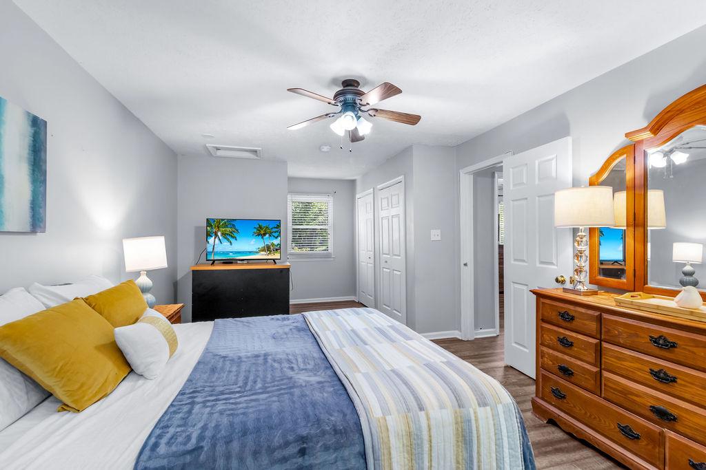 NORTHVIEW AT LAKE VILLAGE - Residential