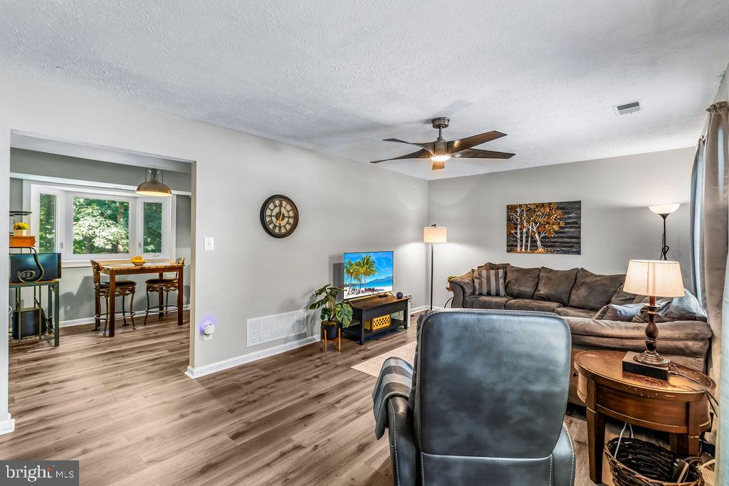 NORTHVIEW AT LAKE VILLAGE - Residential