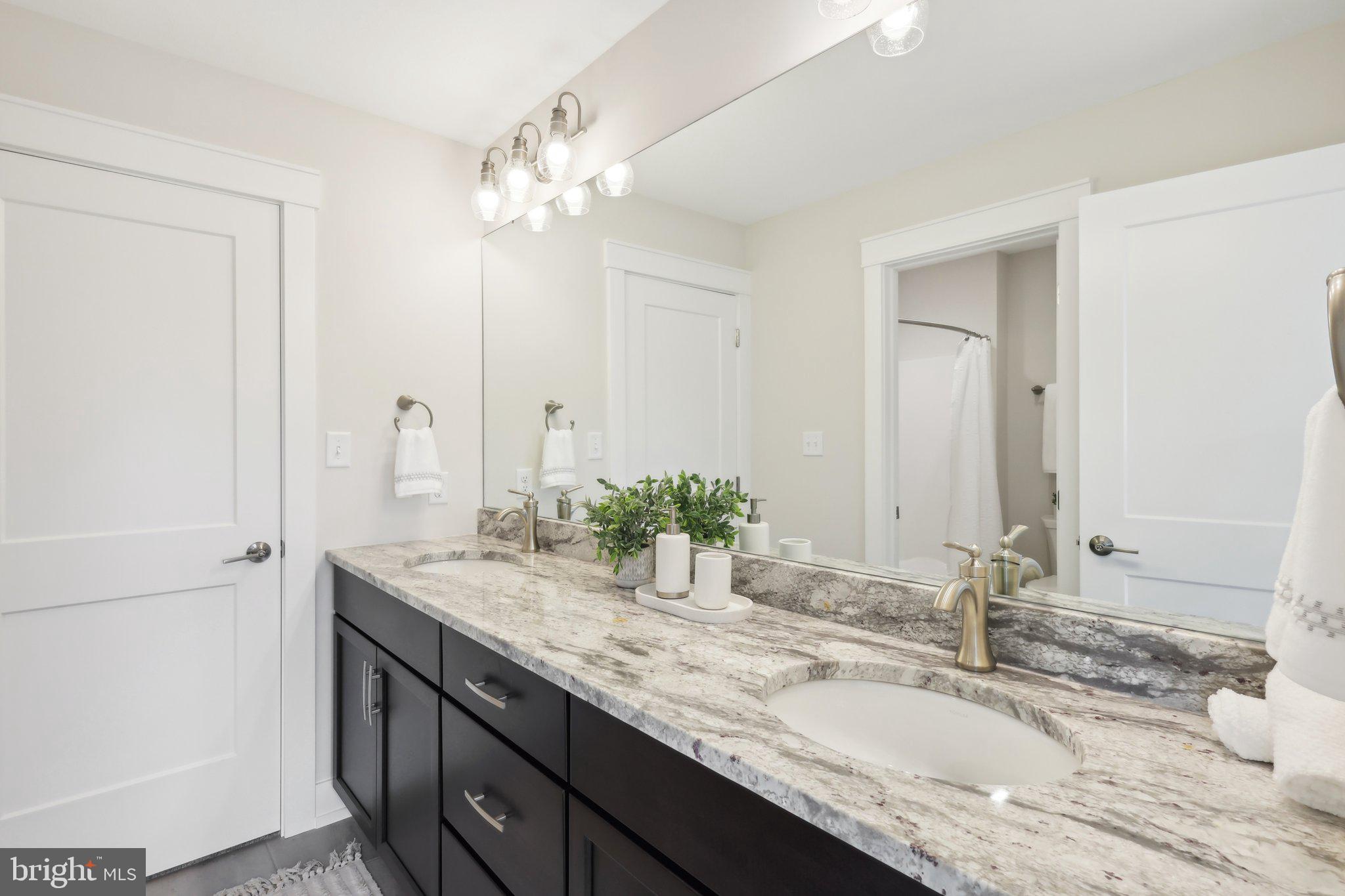 CEDAR VIEW - Residential