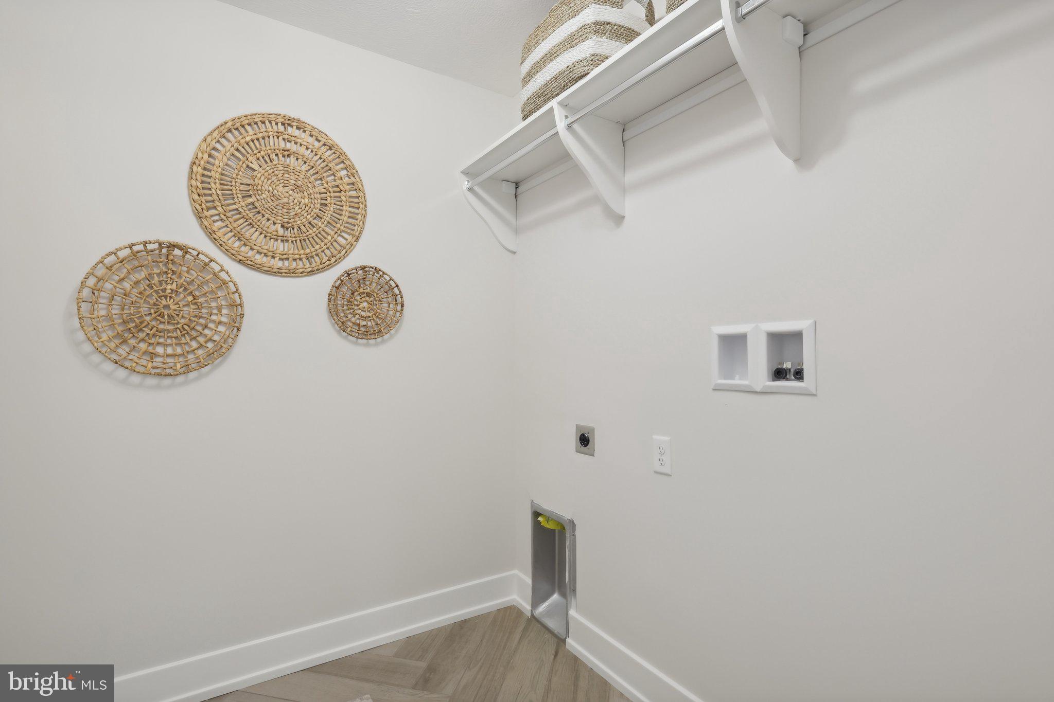 CEDAR VIEW - Residential