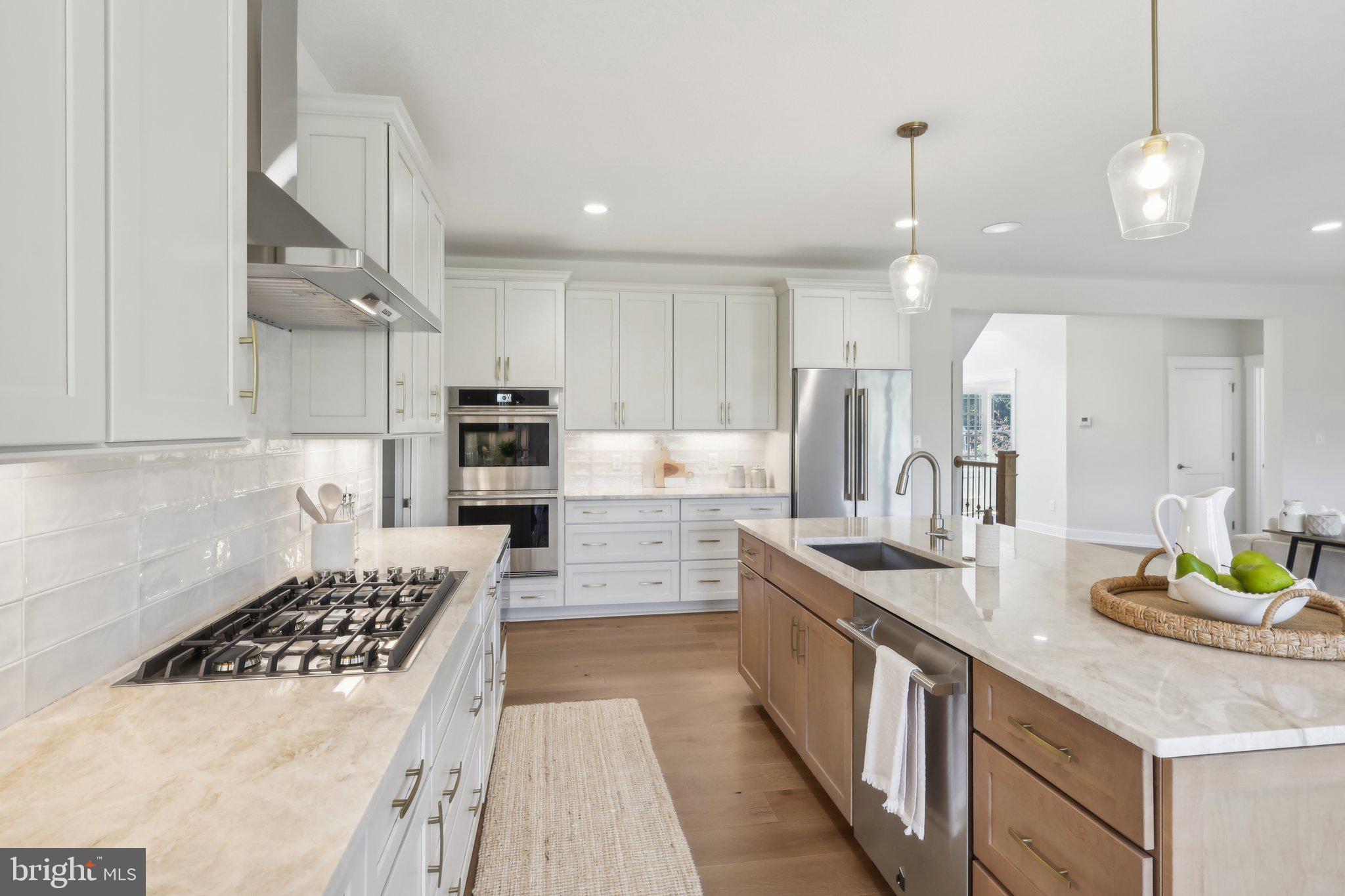 CEDAR VIEW - Residential