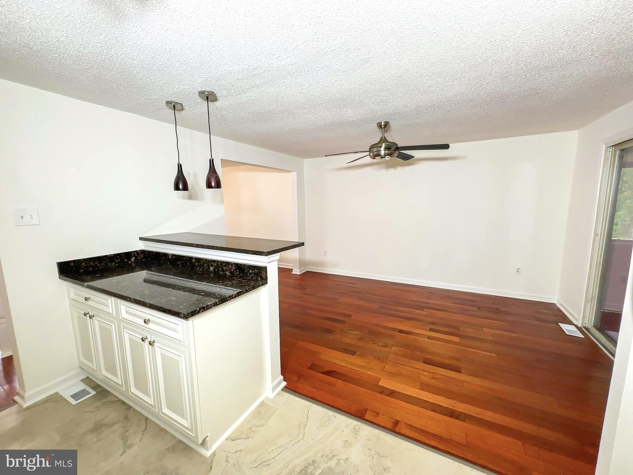 CRICKET RIDGE - Residential