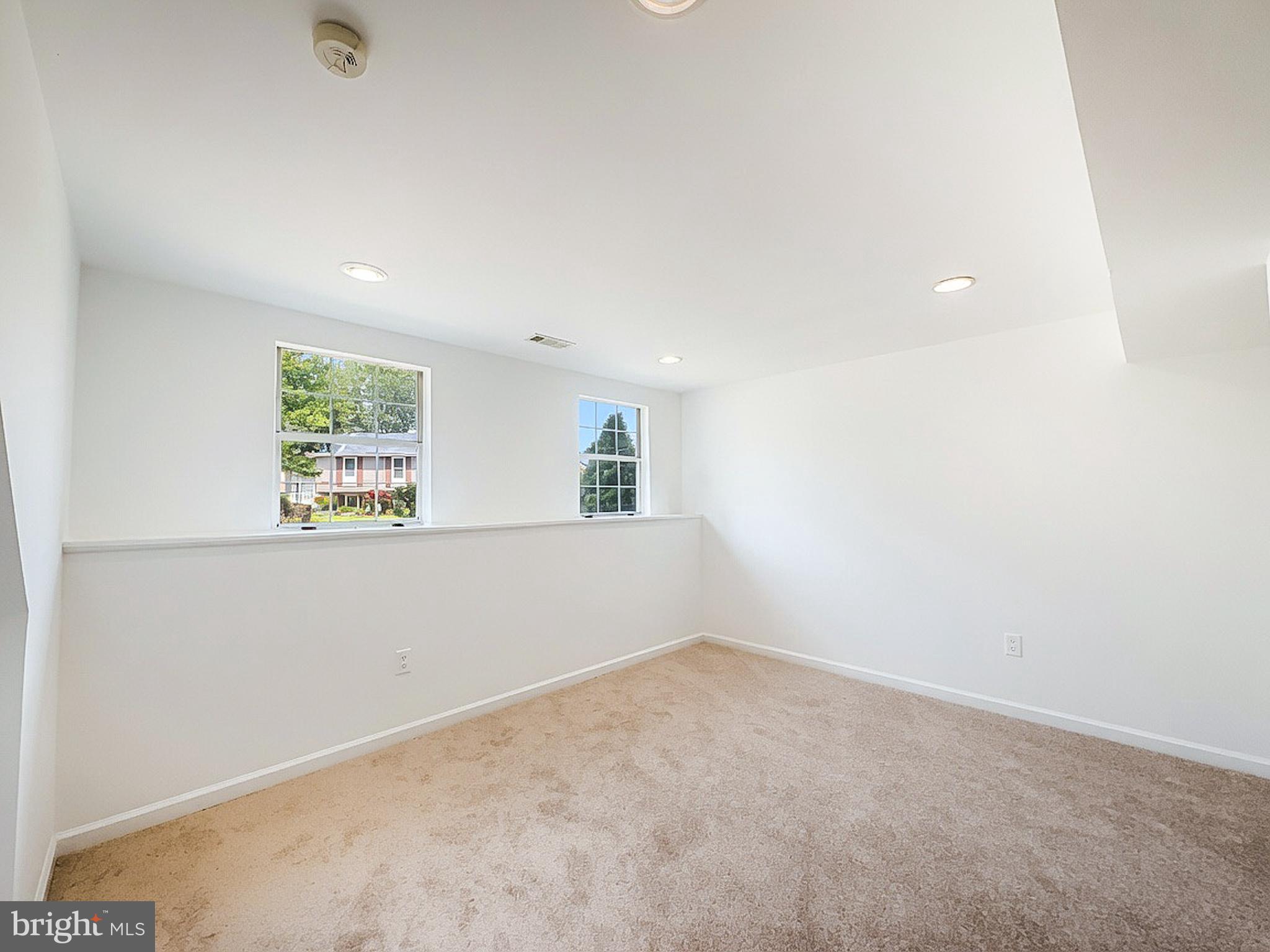 CRICKET RIDGE - Residential