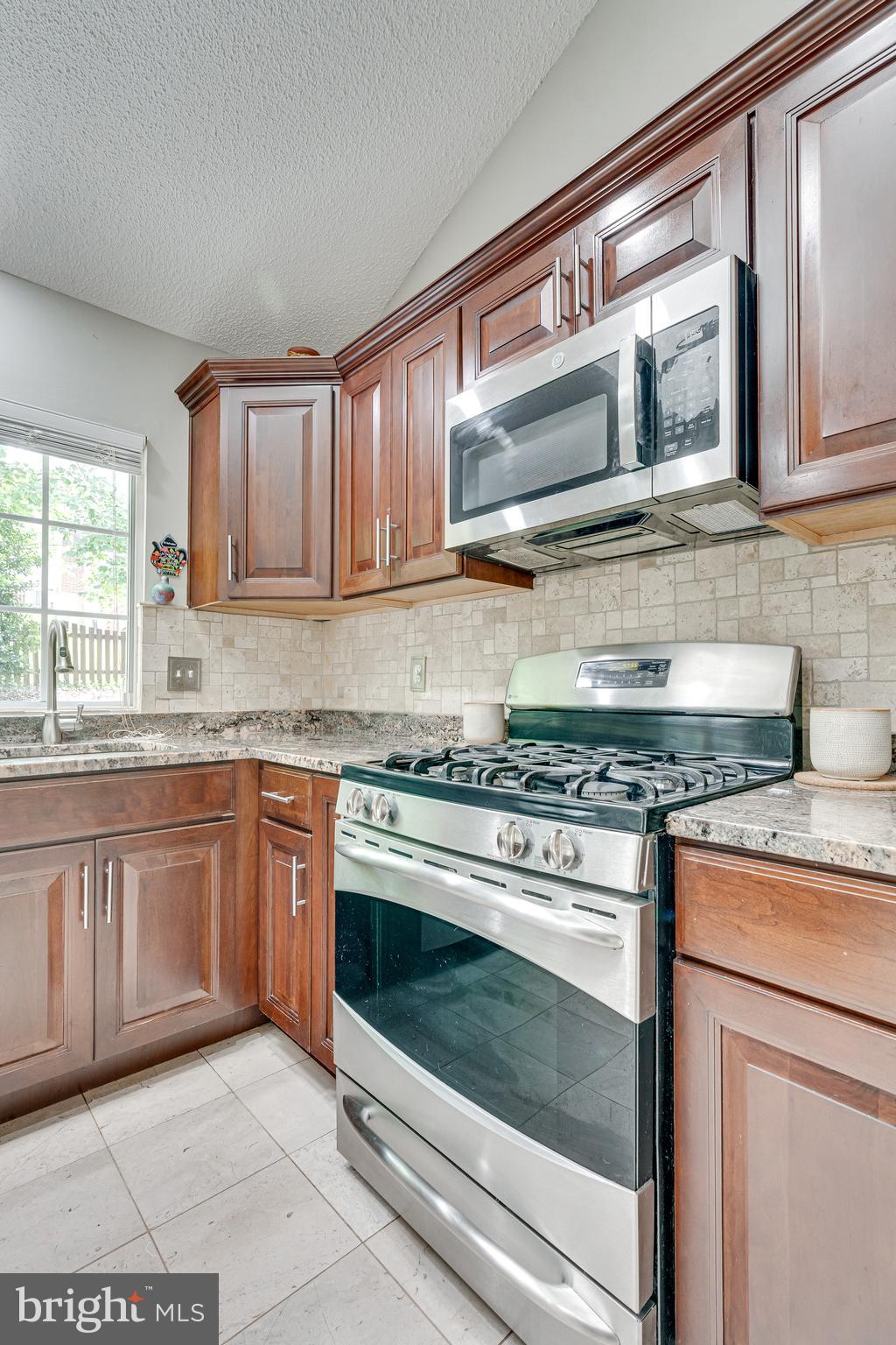 DRANESVILLE ESTATES - Residential