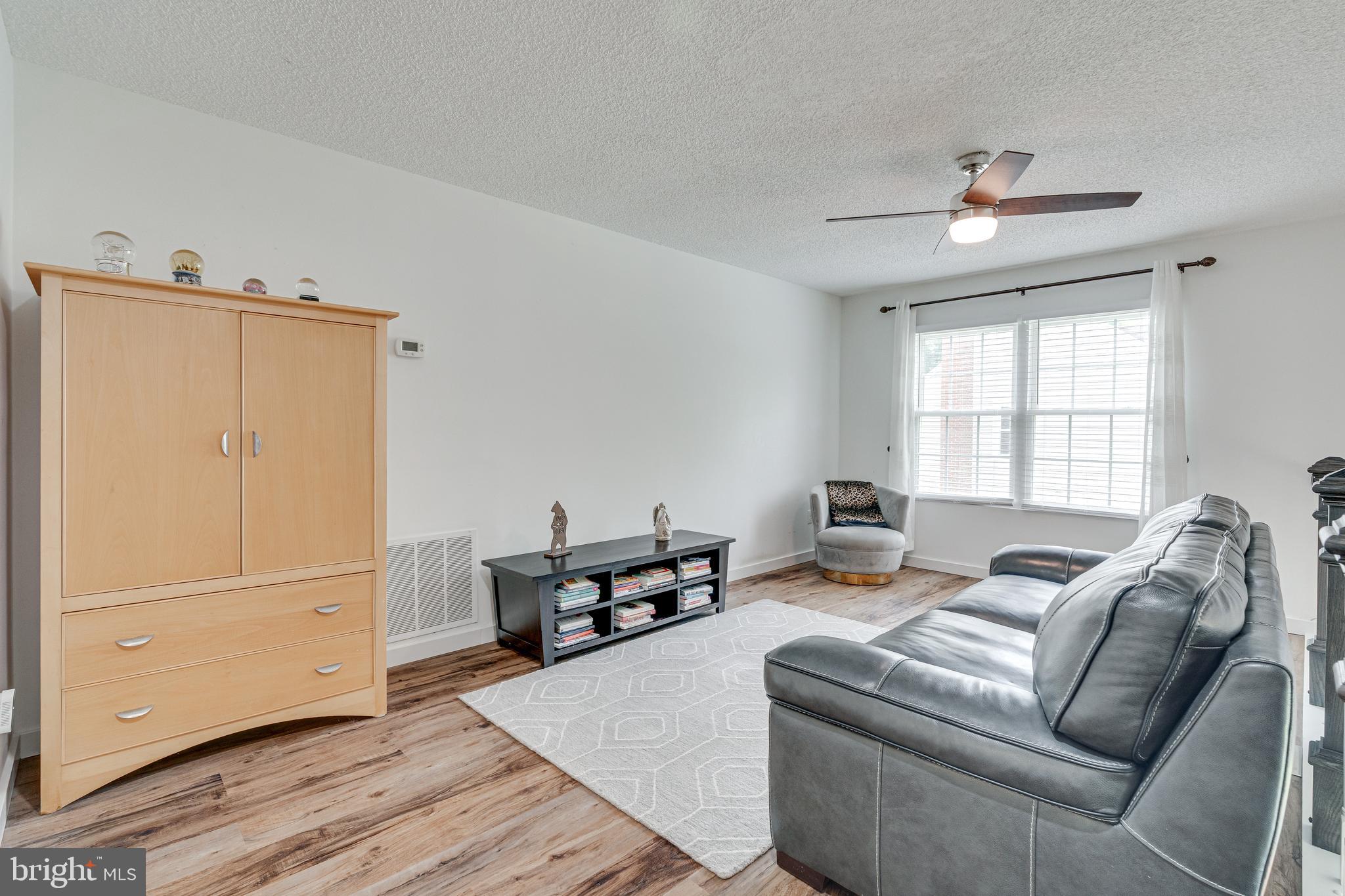DRANESVILLE ESTATES - Residential